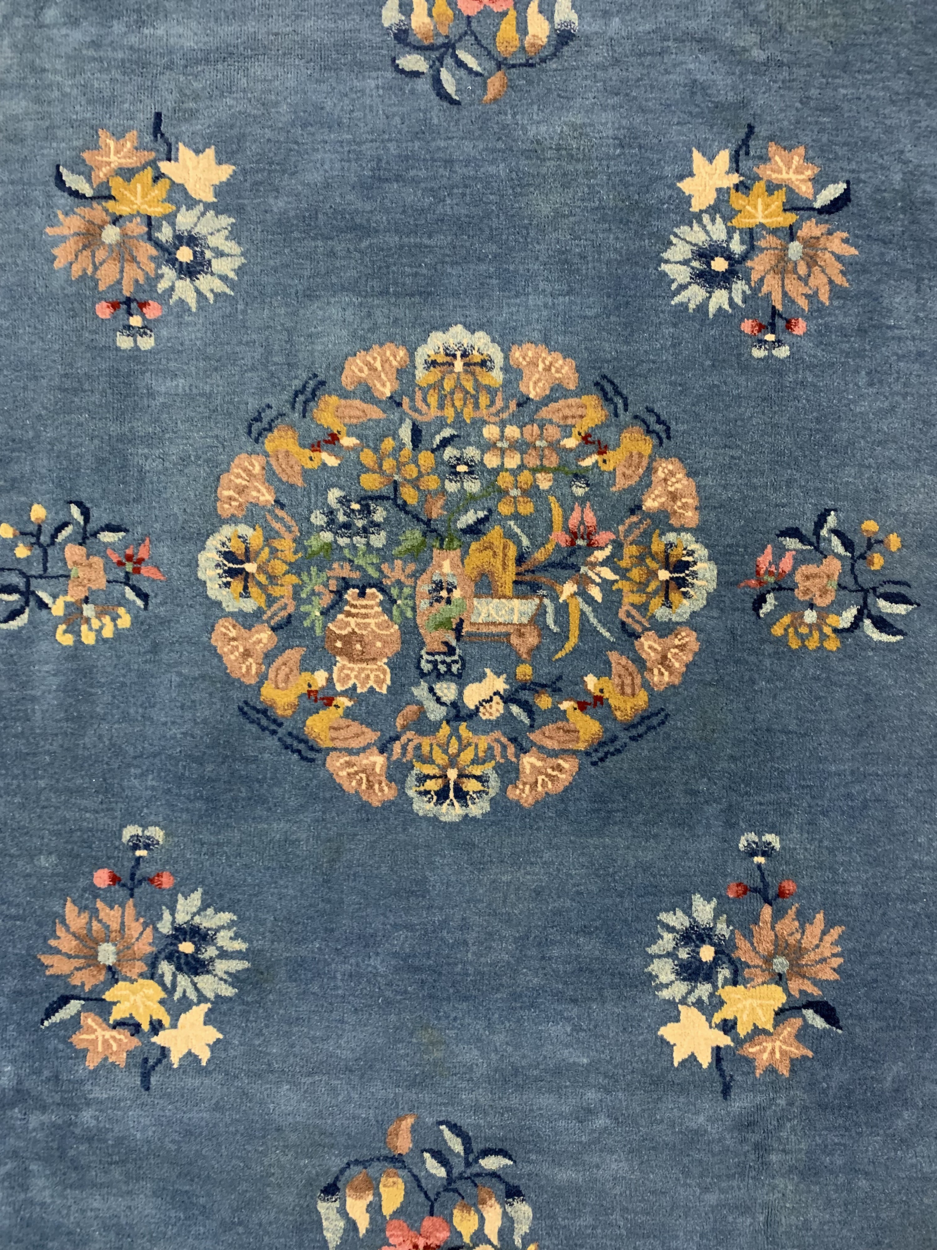 Detail d: Antiker Peking, China, um 1900, Wolle auf Baumwolle, ca. 290 x 212 cm, gereinigt, EHZ: 2