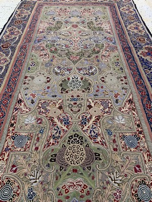 27005806e - Seltene´Rasht-Susani´antik, Persien, 19.Jhd, Seide-Baumwollstickerei, ca. 370 x 110cm, ...