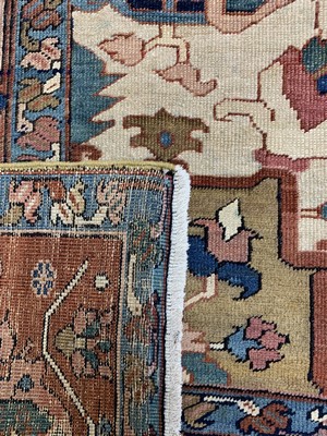 27005837l - Heriz´Serapi´antik, Persien, 19.Jhd, Wolle auf Baumwolle, ca. 396 x 305 cm, gereinigt, ...