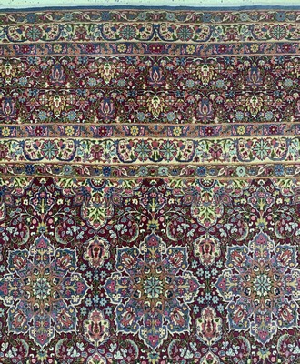 27005839j - Semnan Kork fein signiert, Persien, um 1930-1940, Korkwolle auf Baumwolle, ca. 424 x ...