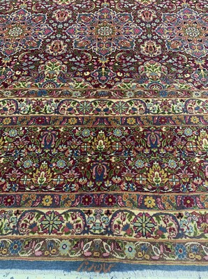 27005839m - Semnan Kork fein signiert, Persien, um 1930-1940, Korkwolle auf Baumwolle, ca. 424 x ...