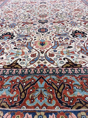 27005854j - Täbriz Kork fein, Persien, um 1920-1930, Korkwolle auf Baumwolle, ca. 338 x 257 cm, ...