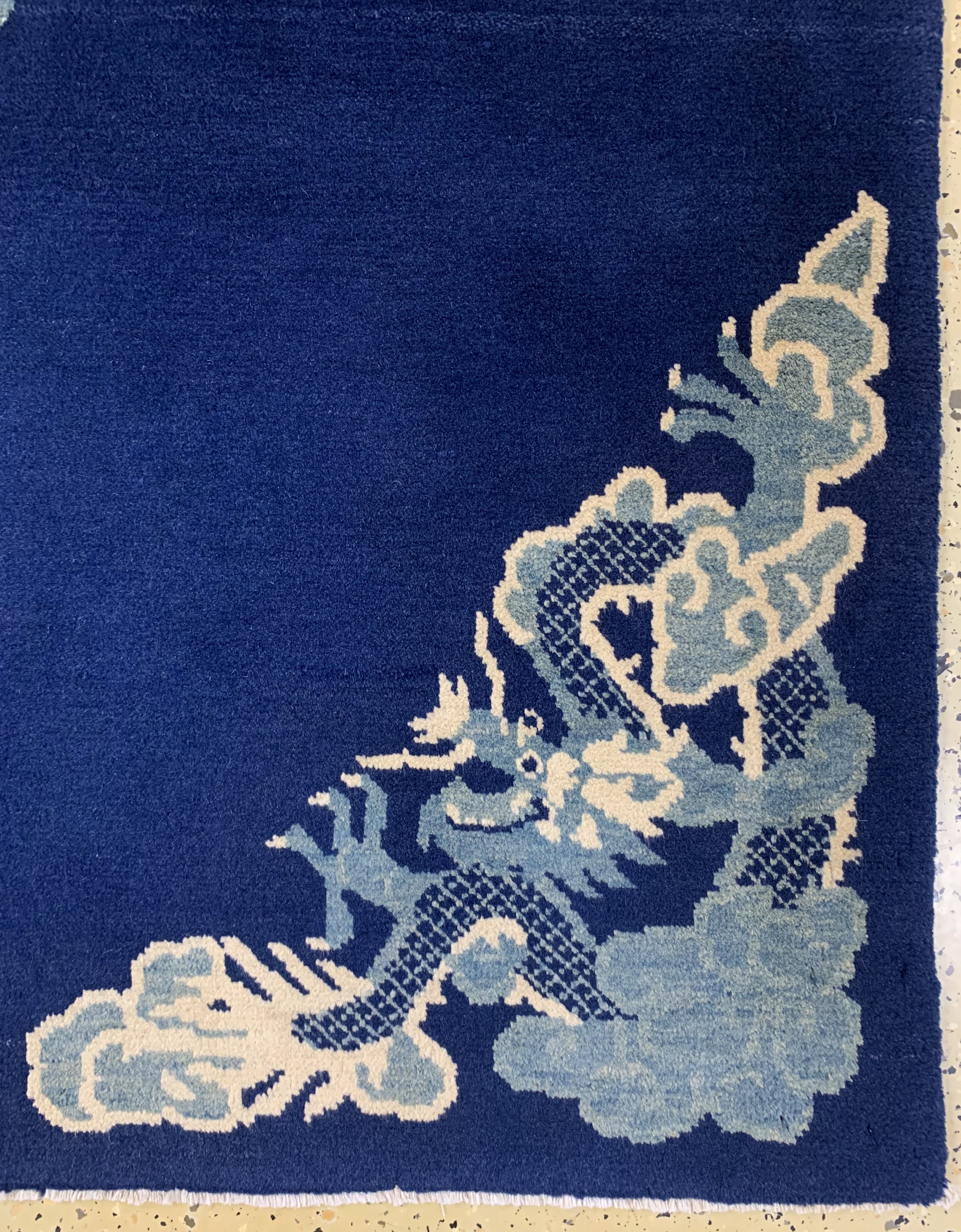 Detail a: Peking"Drachen-Teppich", China, um 1900, Wolle auf Baumwolle, ca. 190 x 190 cm, gereinigt, EHZ: 2