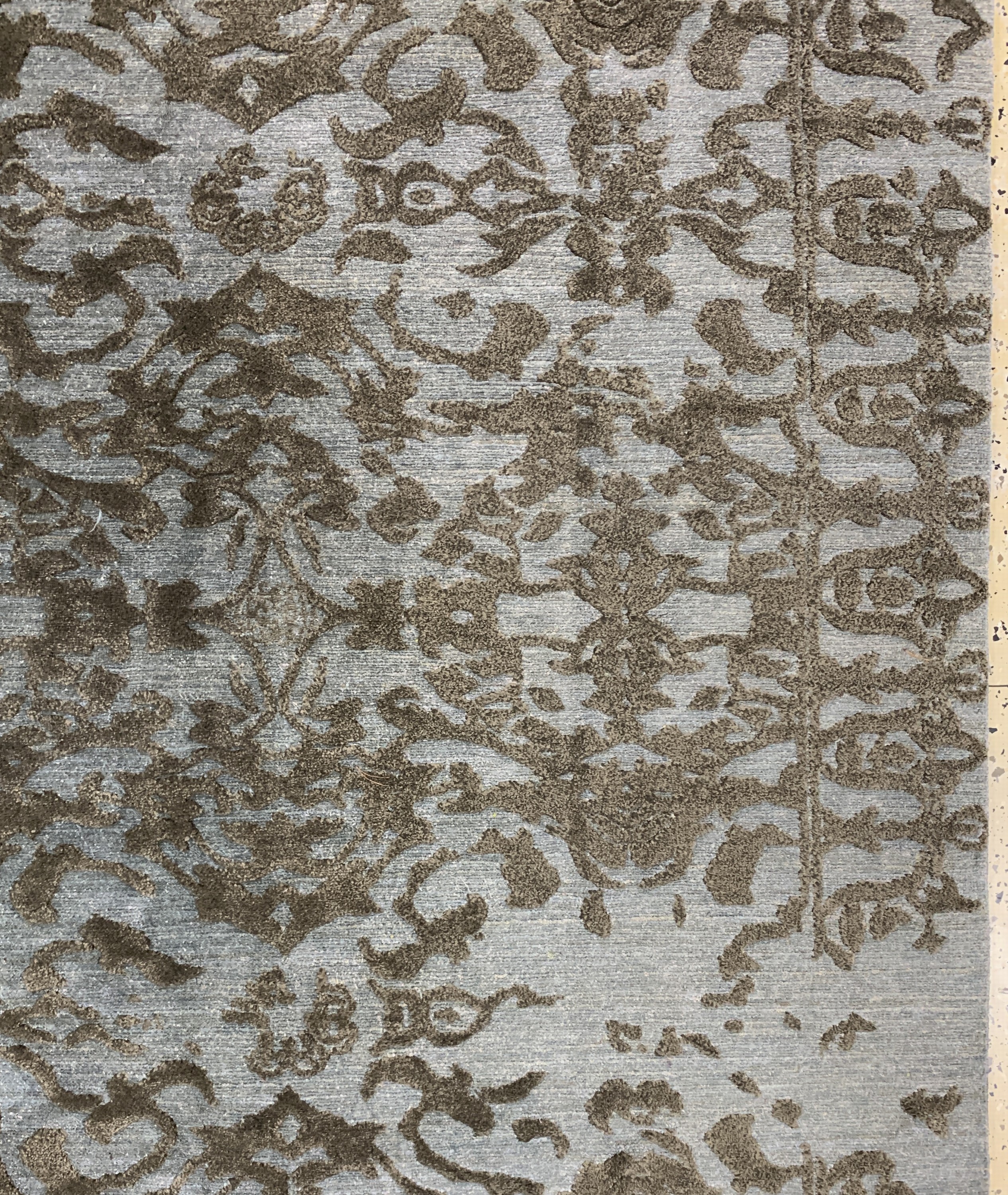 Detail e: Nepal fein"relief", Ende 20.Jhd, Wolle auf Baumwolle, ca. 361 x 279 cm, EHZ: 1-2. Auftragsarbeit.