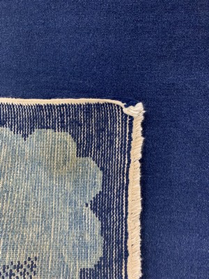 27005904f - Peking´Drachen-Teppich´, China, um 1900, Wolle auf Baumwolle, ca. 190 x 190 cm, ...