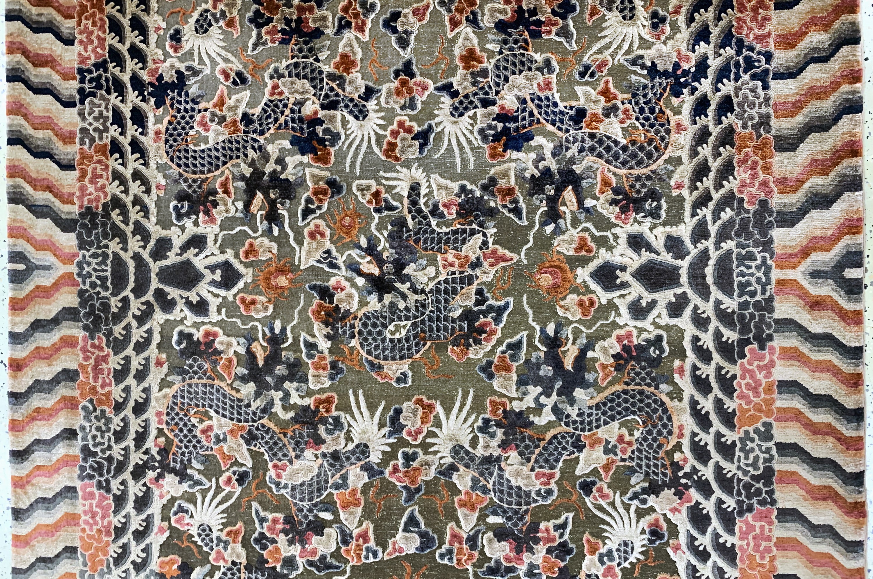 Detail c: Imperialer Seiden Ning-Hsia"Drachenteppich", Westchina, signiert(zur Verwendung in der Halle der höchsten Harmonie), 19.Jhd, Naturseide ...