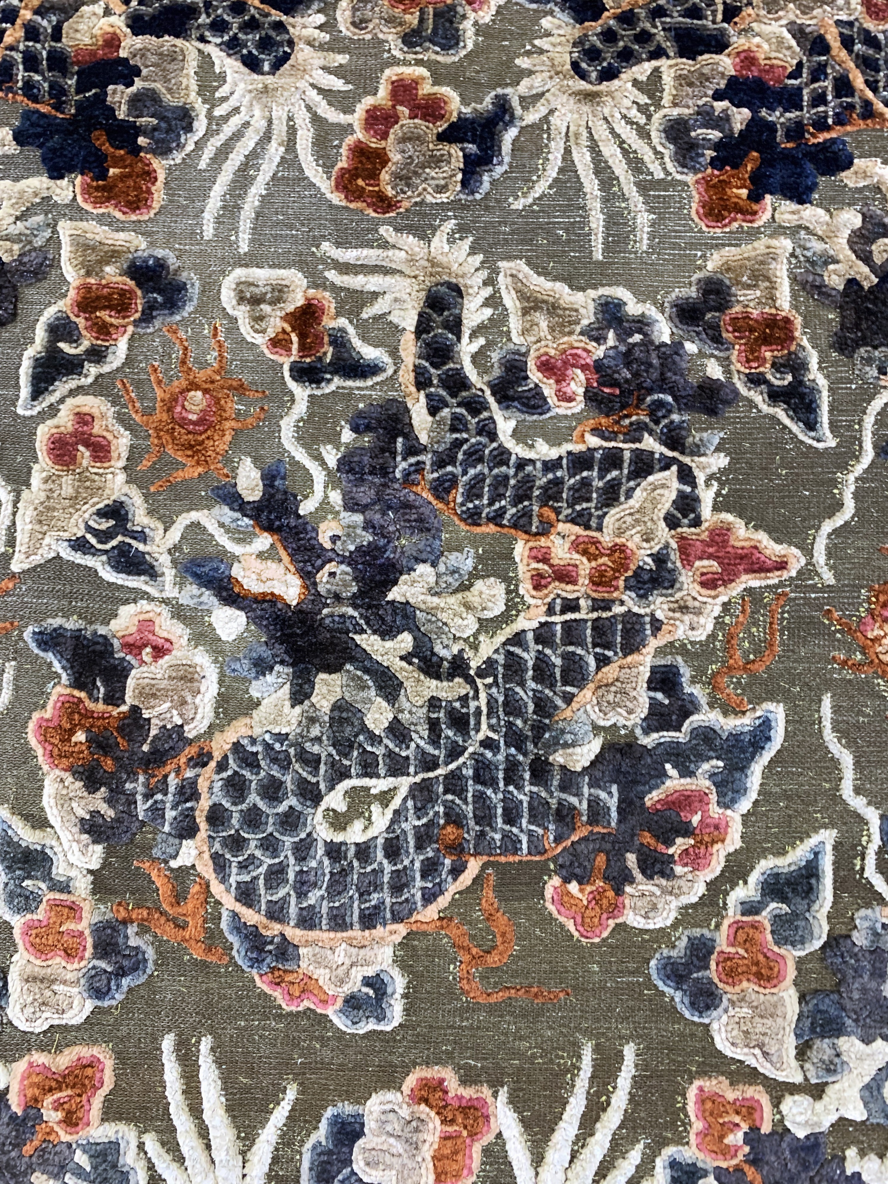 Detail g: Imperialer Seiden Ning-Hsia"Drachenteppich", Westchina, signiert(zur Verwendung in der Halle der höchsten Harmonie), 19.Jhd, Naturseide ...
