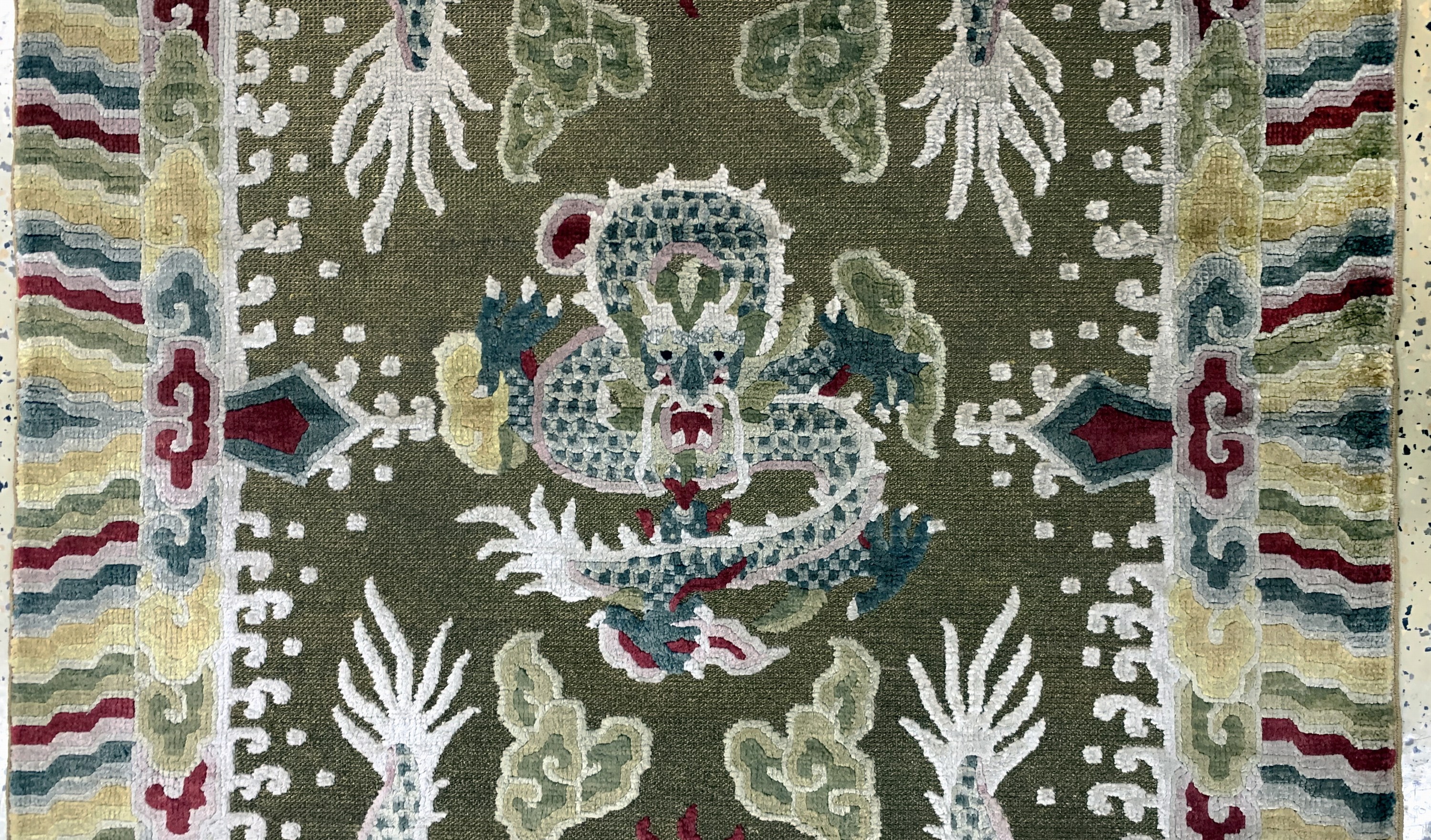 Detail d: Imperialer Seiden Ning-Hsia"Drachenteppich", Westchina, Verbotene Stadt, signiert(zum Gebrauch in der Halle der militärischen und ...