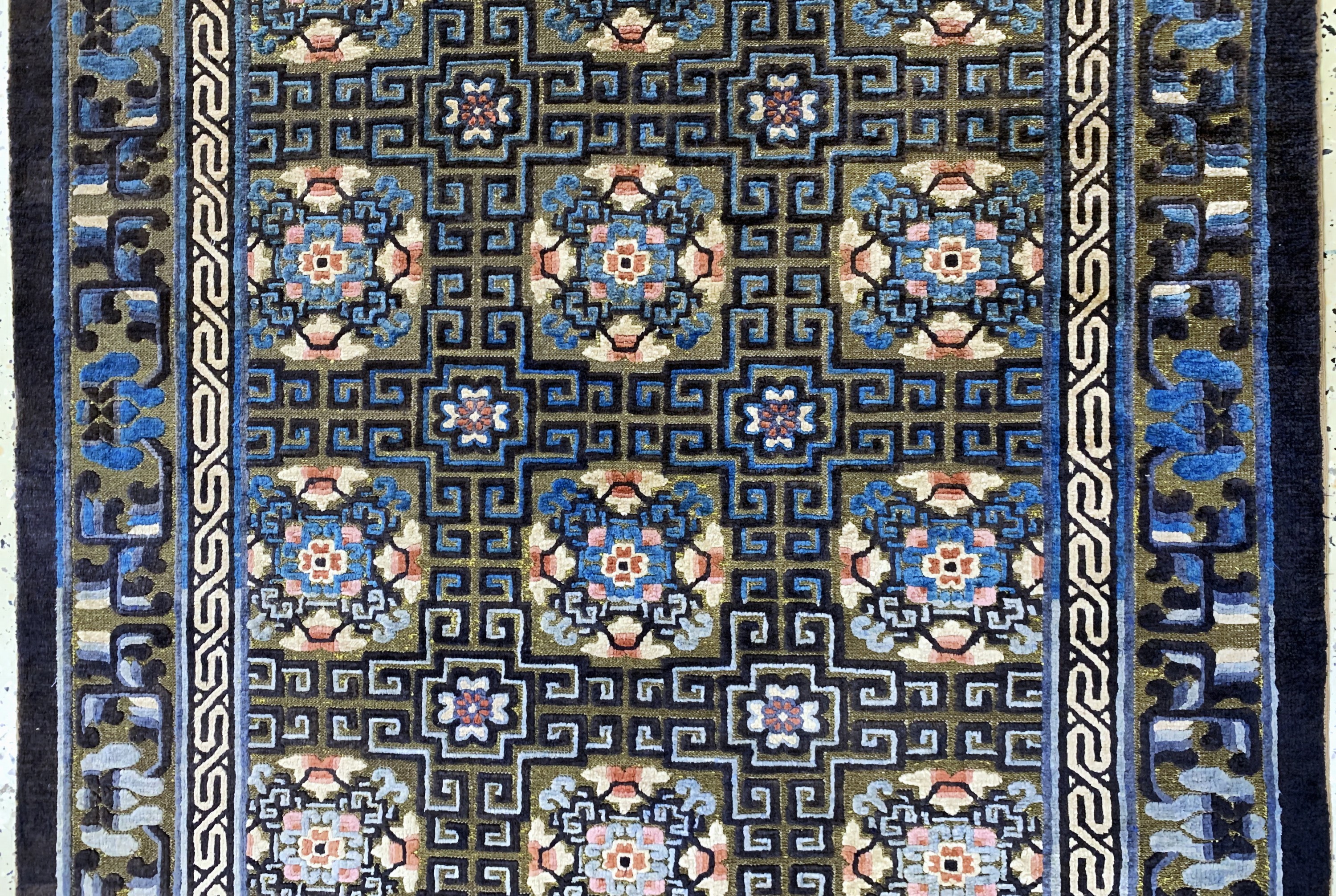 Detail d: Imperialer Seiden Ning-Hsia antik, Westchina , signiert(für den kaiserlischen Gebrauch in Jingren-Palast), 19.Jhd, Naturseide mit Metallbrokat, ca. ...