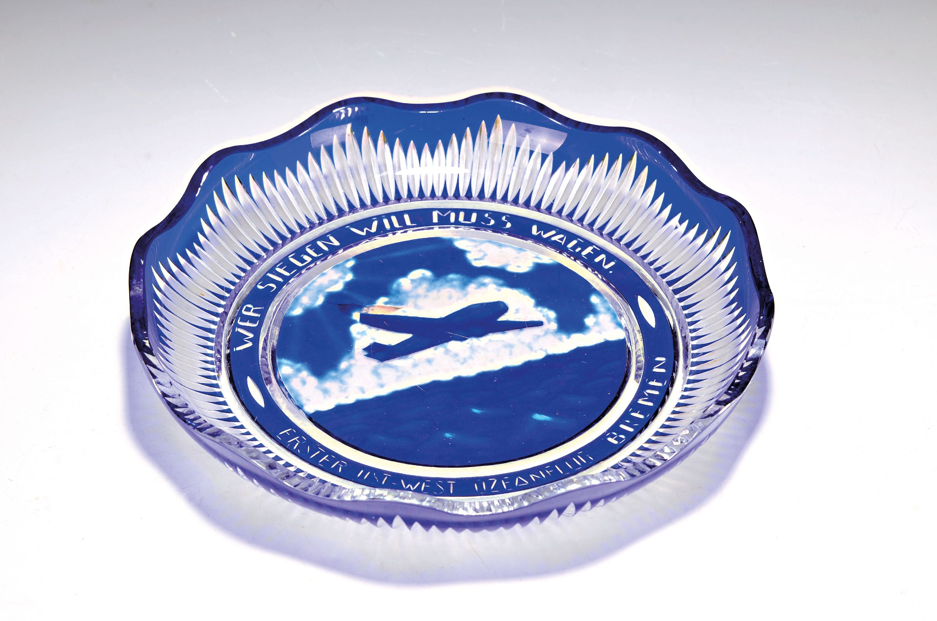 Image 27006092 - Gedenkschale, Erster Ost-West Ozeanflug, Transatlanikflug mit einer Junkers W 33, ...