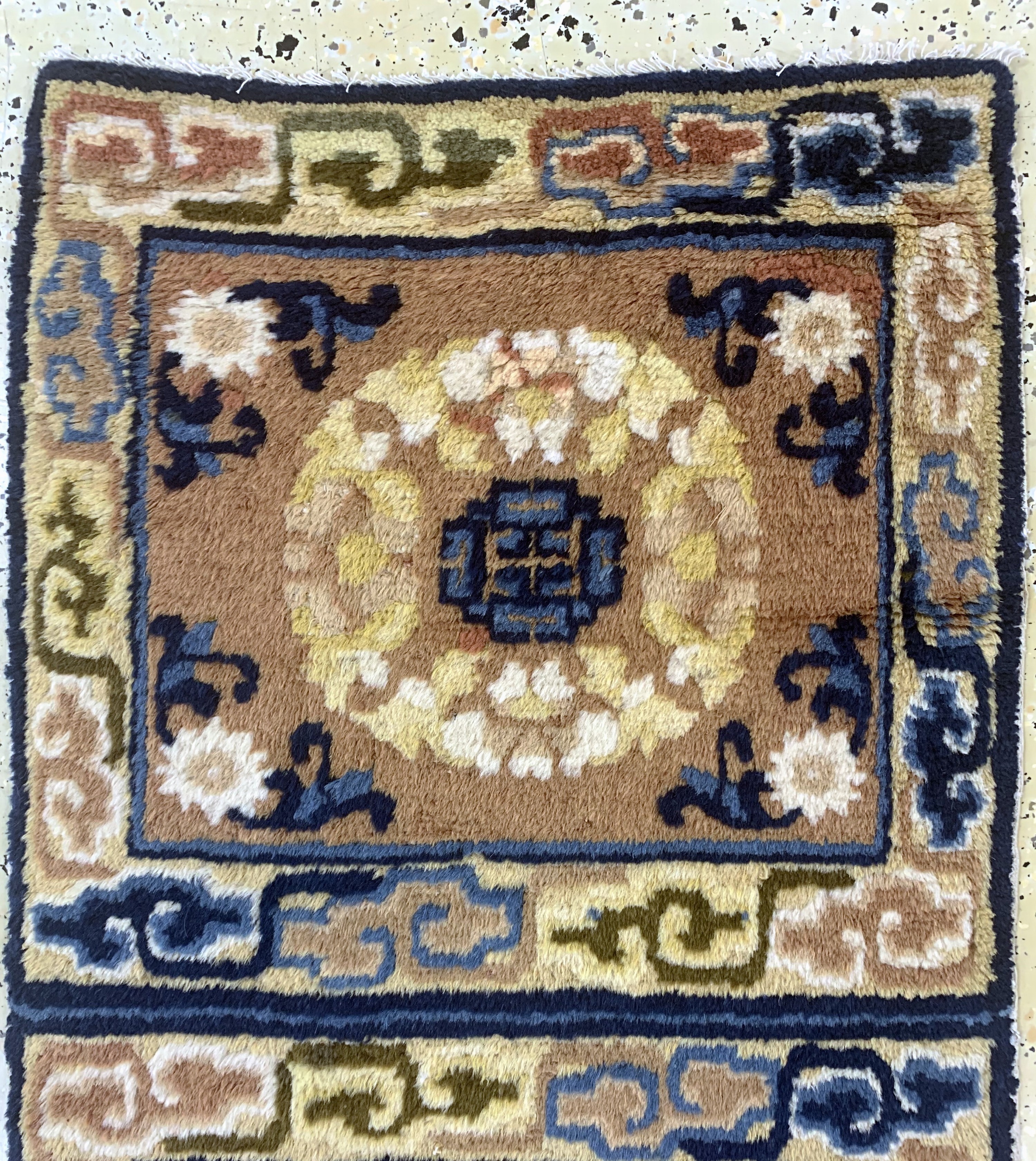 Detail a: Ning-Hsia"Sitzbankteppich", China, um 1920-1930, Wolle auf Baumwolle, ca. 170 x 60 cm, EHZ: 2