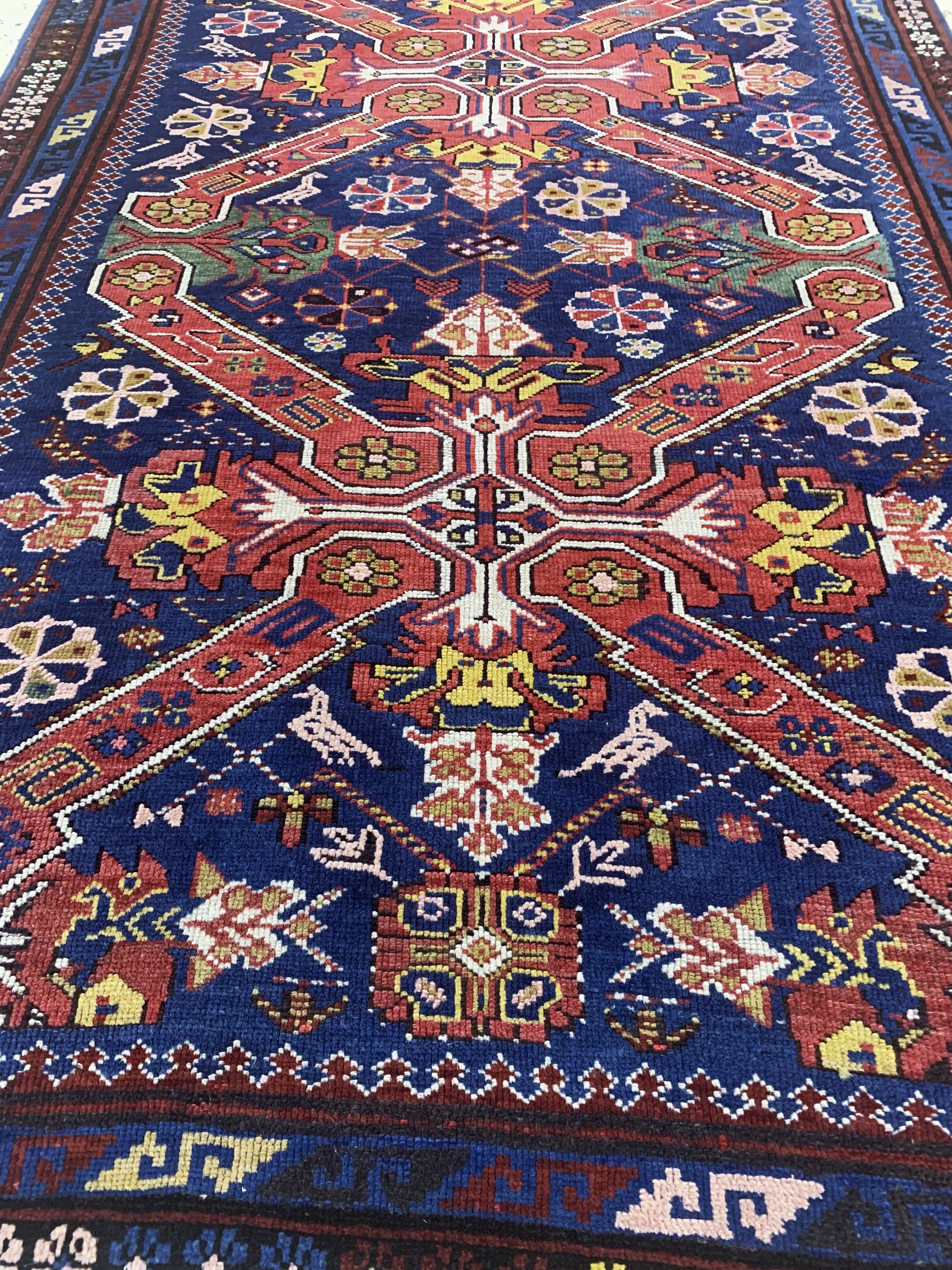Detail e: Antiker"Seychur", Kaukasus, 19.Jhd, Wolle auf Wolle, ca. 244 x 109 cm, EHZ: 2(restauriert)