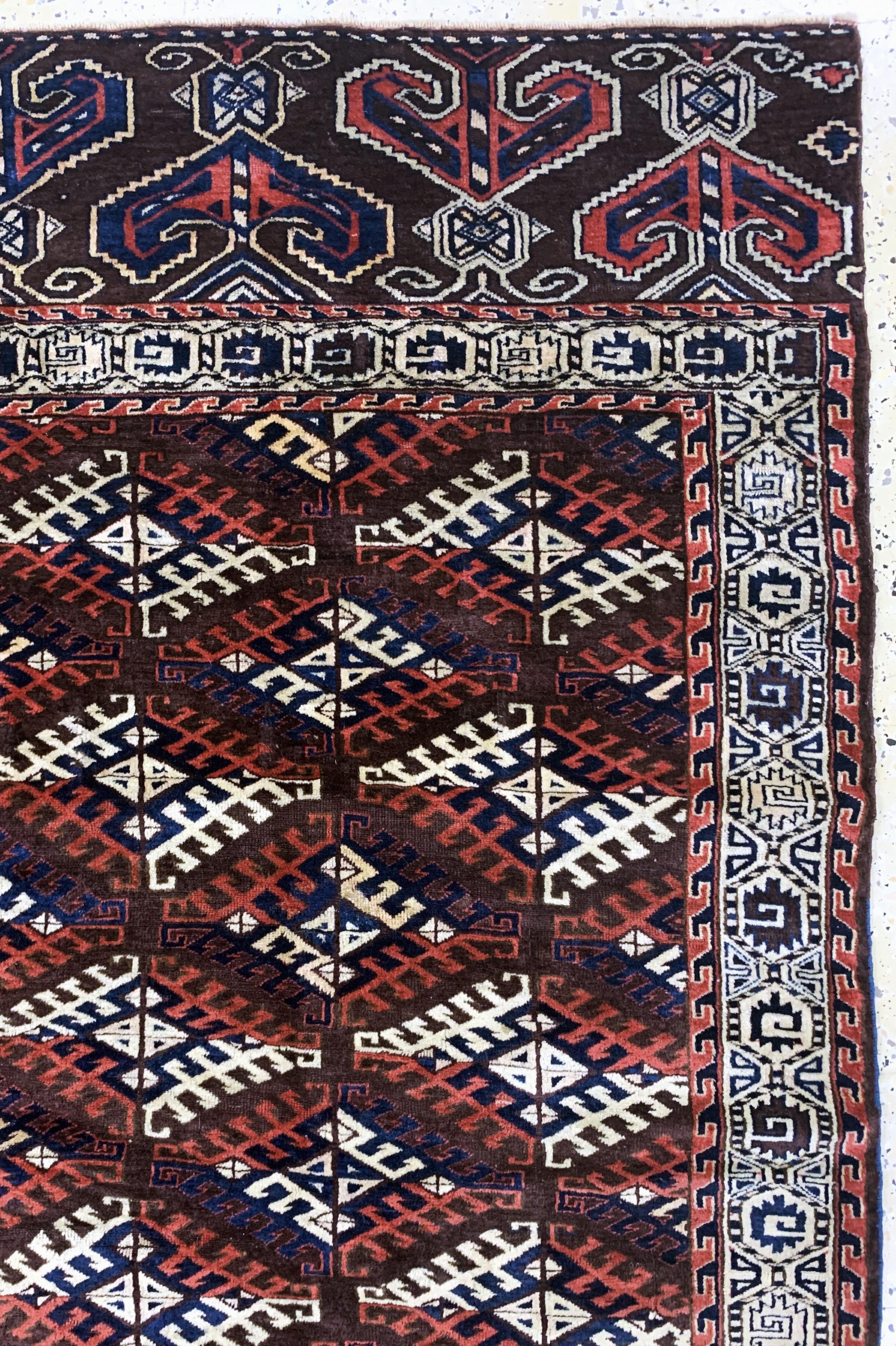 Detail f: Yomud"Hauptteppich"antik, Turkmenistan, 19.Jhd, Wolle auf Wolle, ca. 330 x 202 cm, EHZ: 2-3