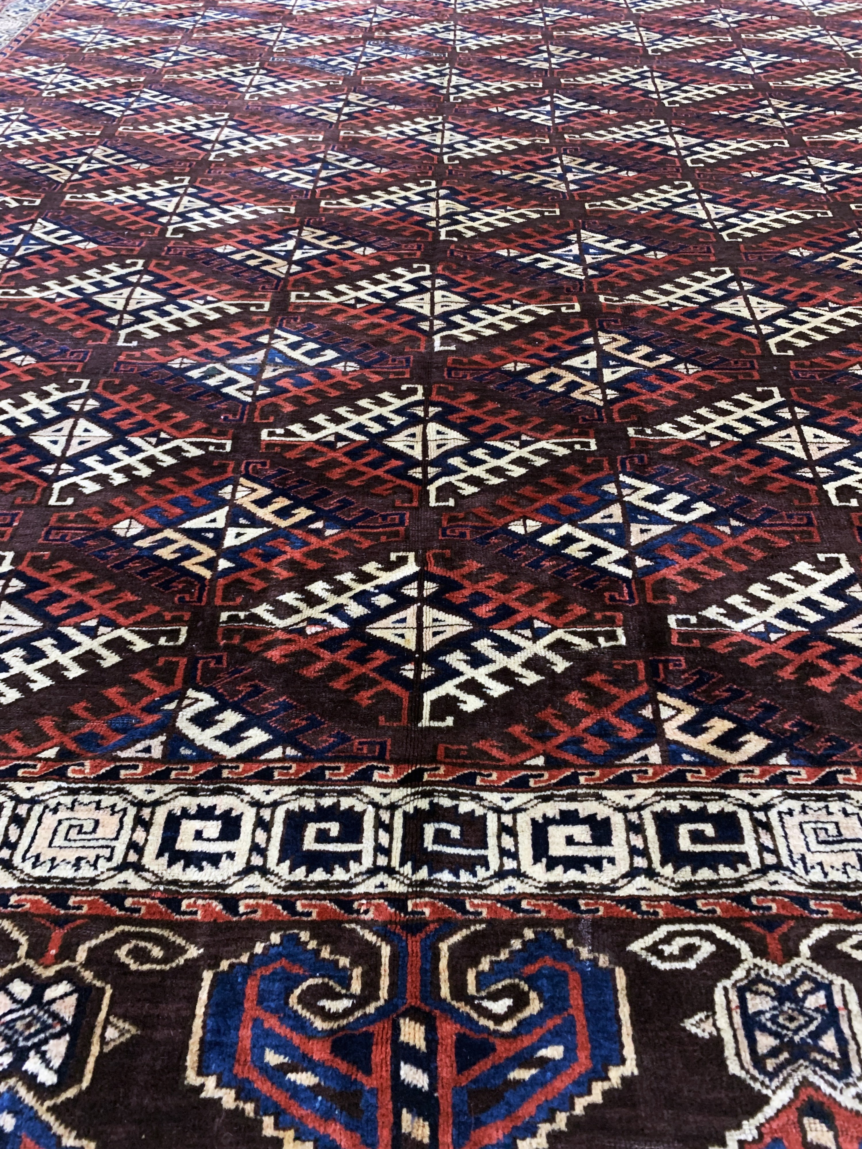 Detail g: Yomud"Hauptteppich"antik, Turkmenistan, 19.Jhd, Wolle auf Wolle, ca. 330 x 202 cm, EHZ: 2-3