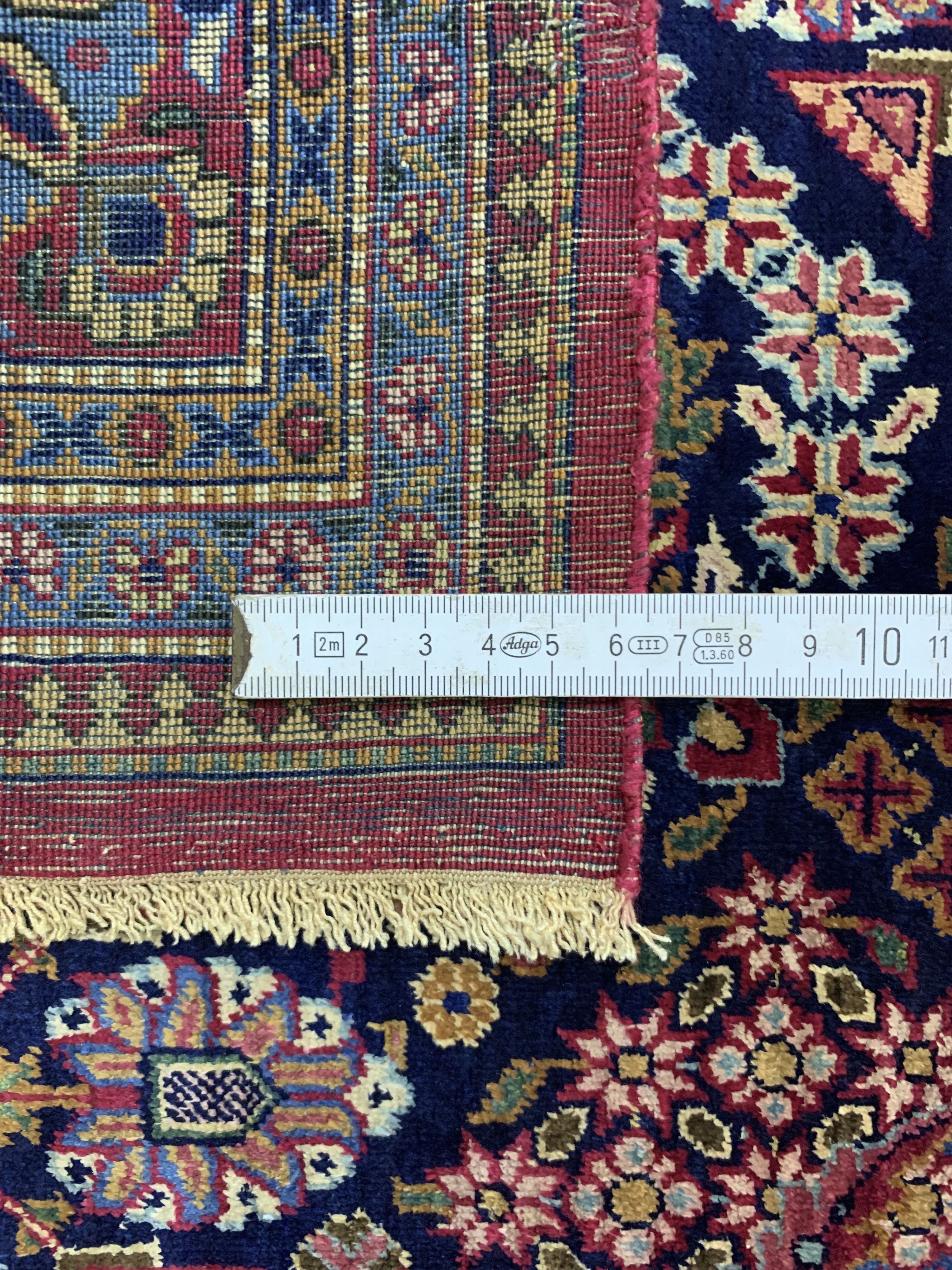 Detail i: Seiden Keschan(wohl Dabir), Persien, antik,um 1900, reine Naturseide, ca. 211 x 131 cm, ca. 1,0 Mio. Kn/qm, gereinigt, EHZ: 1-2, (kleine ...