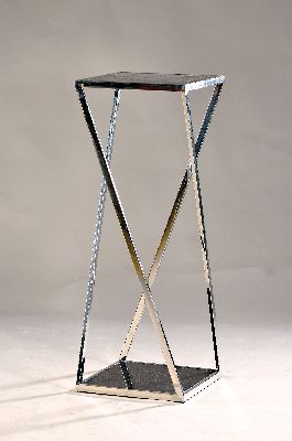 27006135a - Ziersäule bzw. Beistelltisch, Casa Padrino, geometrisches Edelstahlgestell poliert, ...