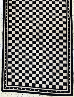 27006146c - Tibet´Schachbrett´Motiv, um 1920-1930, Wolle auf Baumwolle, ca. 293 x 86 cm, EHZ: 1-2