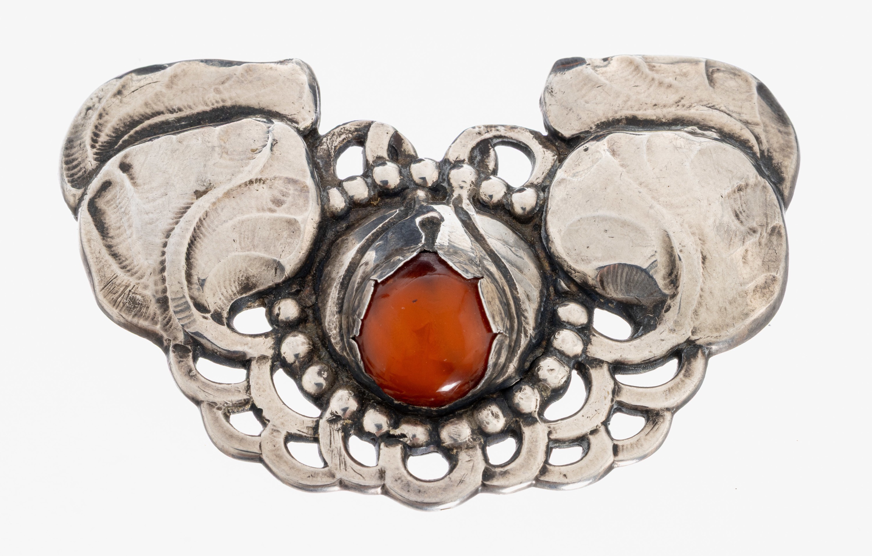 Image 27006203 - Bernstein-Brosche, 1930er Jahre, 830er Silber, floral, geometrisch, Bernstein ...