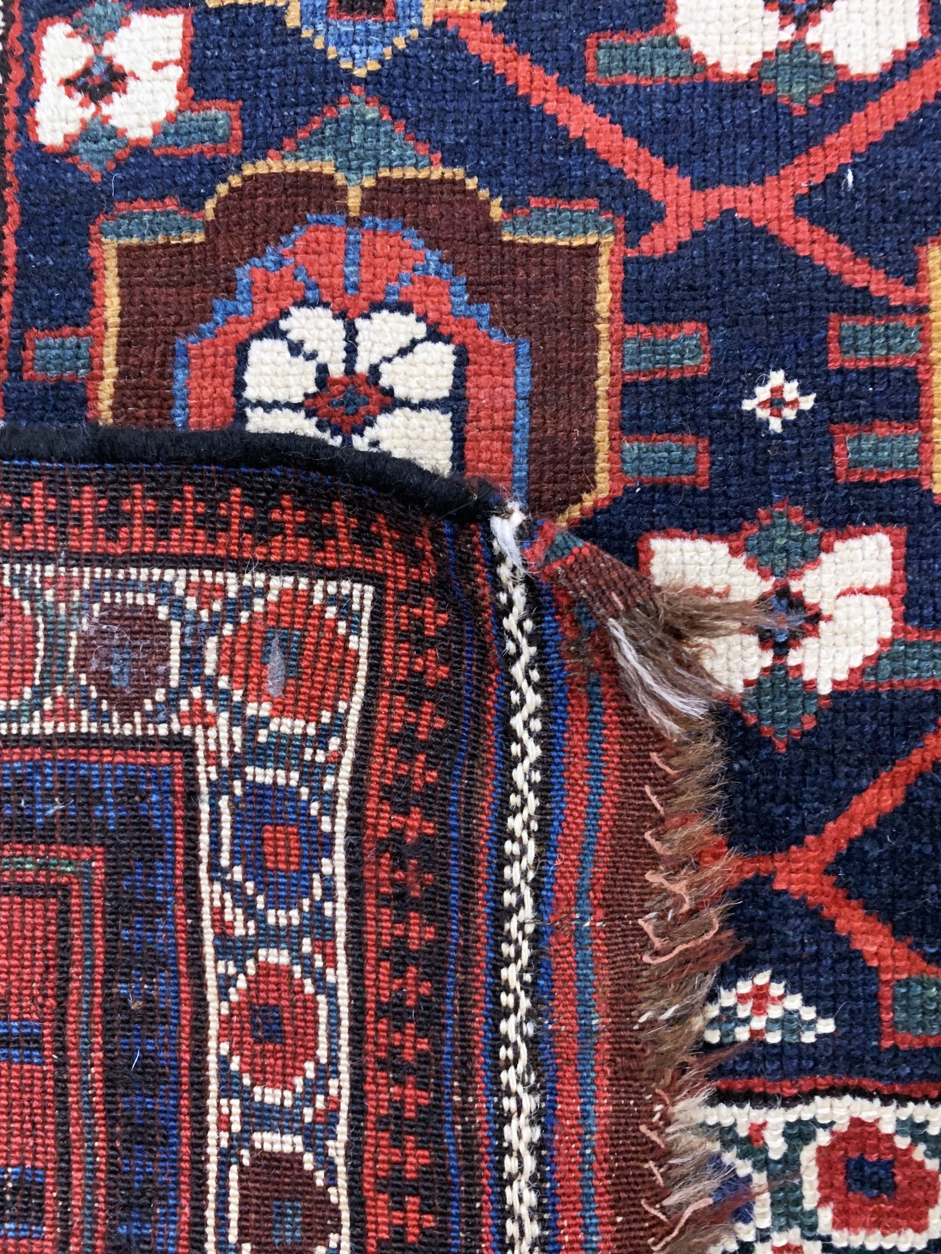 Detail f: Antiker Weramin, Persien, 19.Jhd, Wolle aufWolle, ca. 308 x 110 cm, EHZ: 2-3