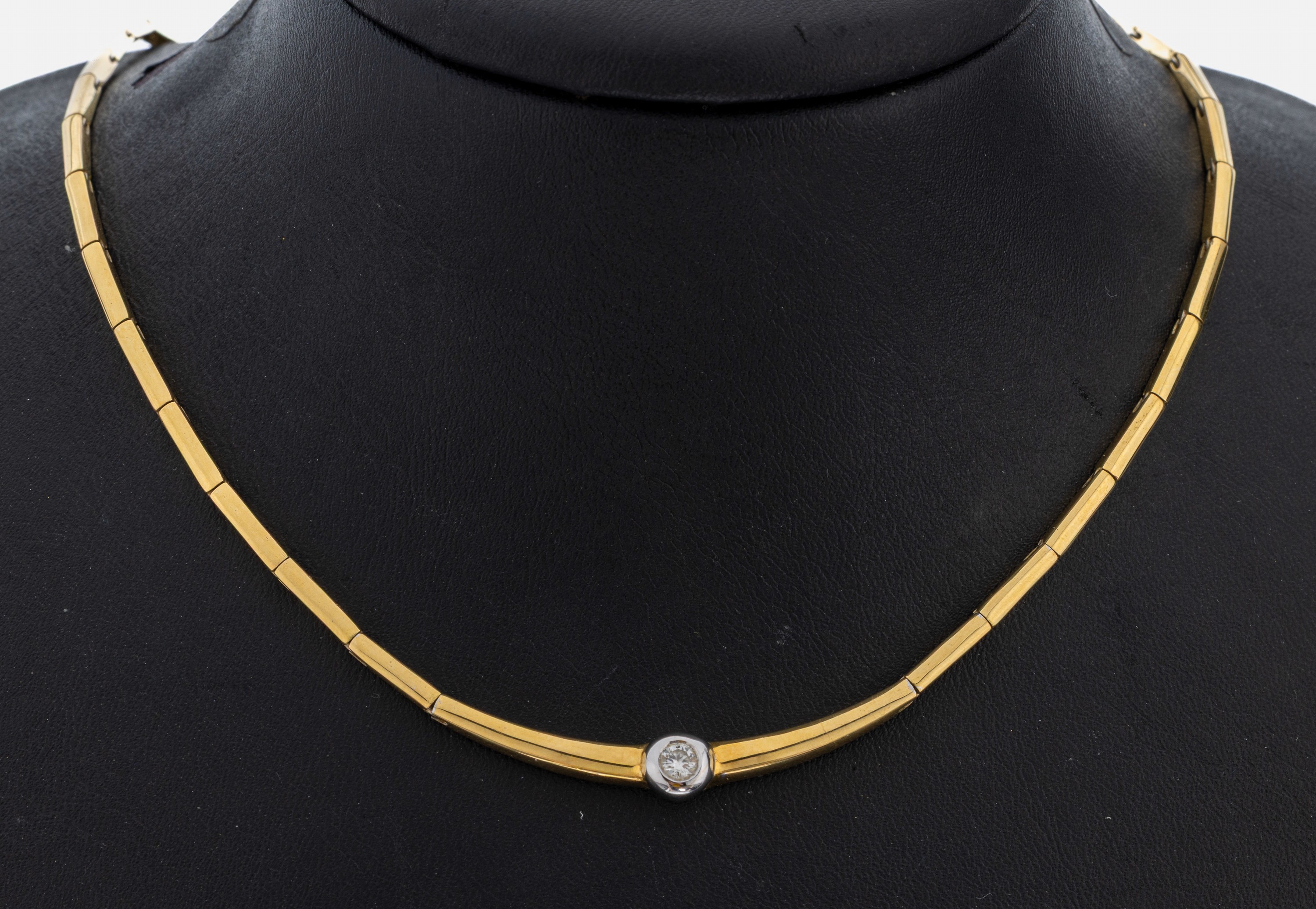 Image 27006210 - 18 kt Gold Brillant-Collier, GG/WG 750/000,in WG gefasster Brillant ca. 0.20 ct ...