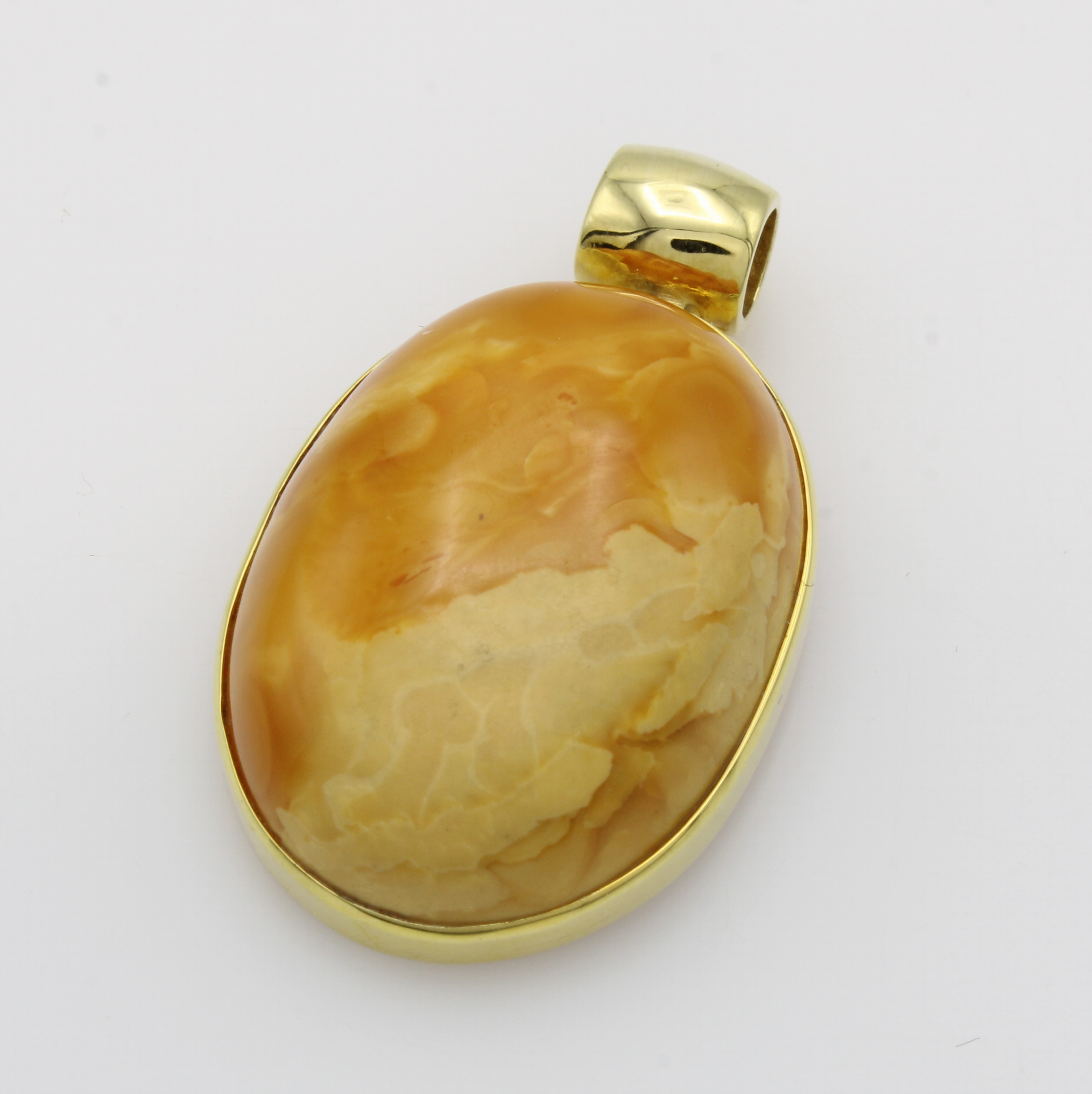 Image 27006872 - Anhänger mit Bernstein, GG 585/000, ovaler Bernstein in glatter Fassung ca. 50 ct ...