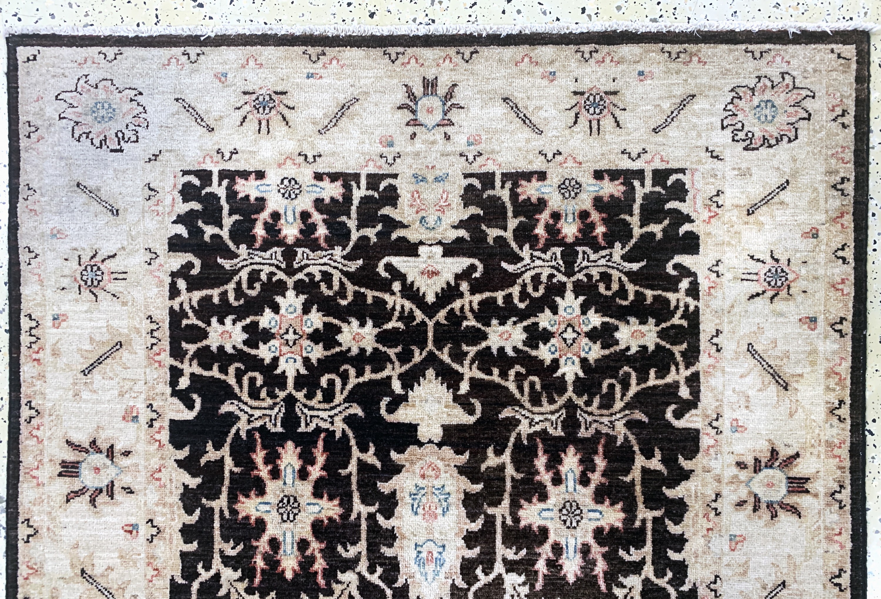 Detail a: Sigler, Ende 20.Jhd., Wolle auf Baumwolle, ca. 178 x 120 cm, EHZ: 2, verschmutzt
