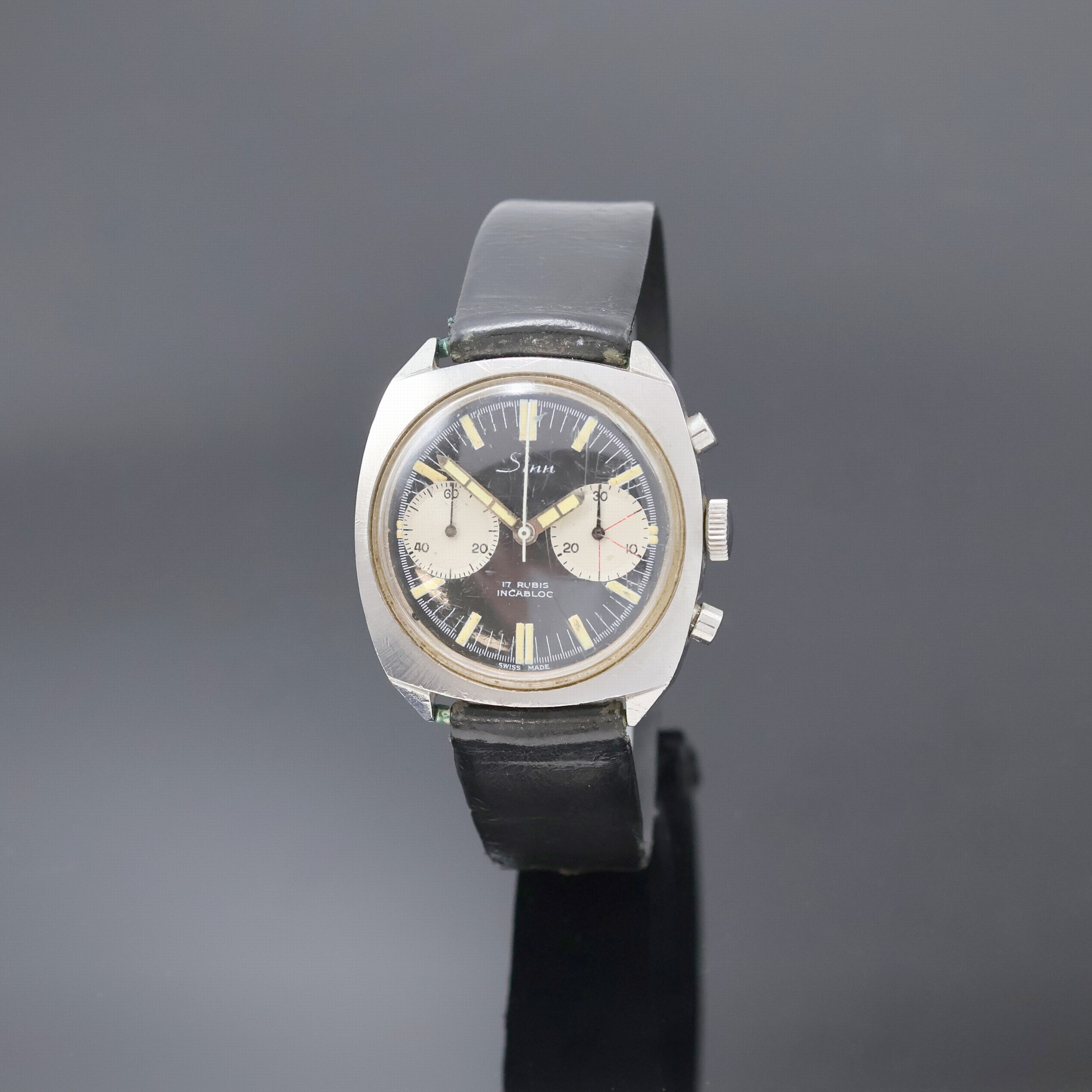 Image 27006906 - SINN Armbandchronograph in Stahl, Schweiz um 1970, Handaufzug, Boden verschr., schwarzes ...