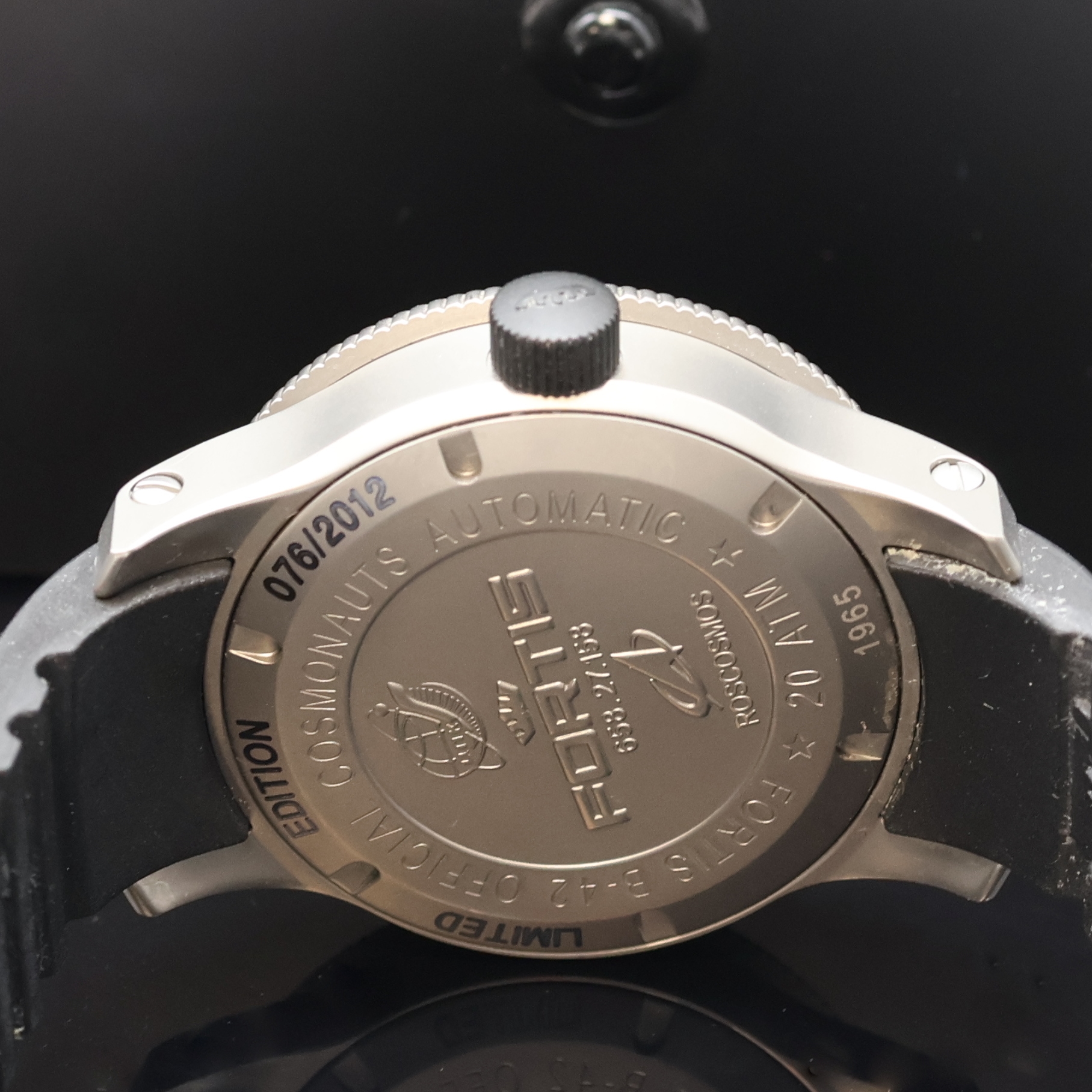 Detail d: FORTIS B-42 Cosmonauts auf 2012 Stück limitierte Armbanduhr Referenz 658.27.158, Schweiz um 2012, Automatik, matt. Edelstahlgeh. inkl. orig. ...