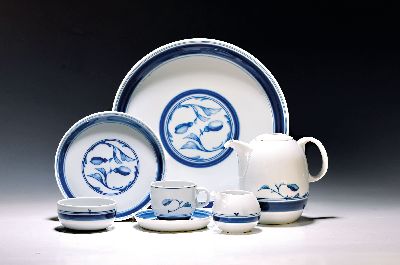 Image Coffee service, Bing & Grondahl Copenhagen, 20th century, Corinth decor, blue floral ...