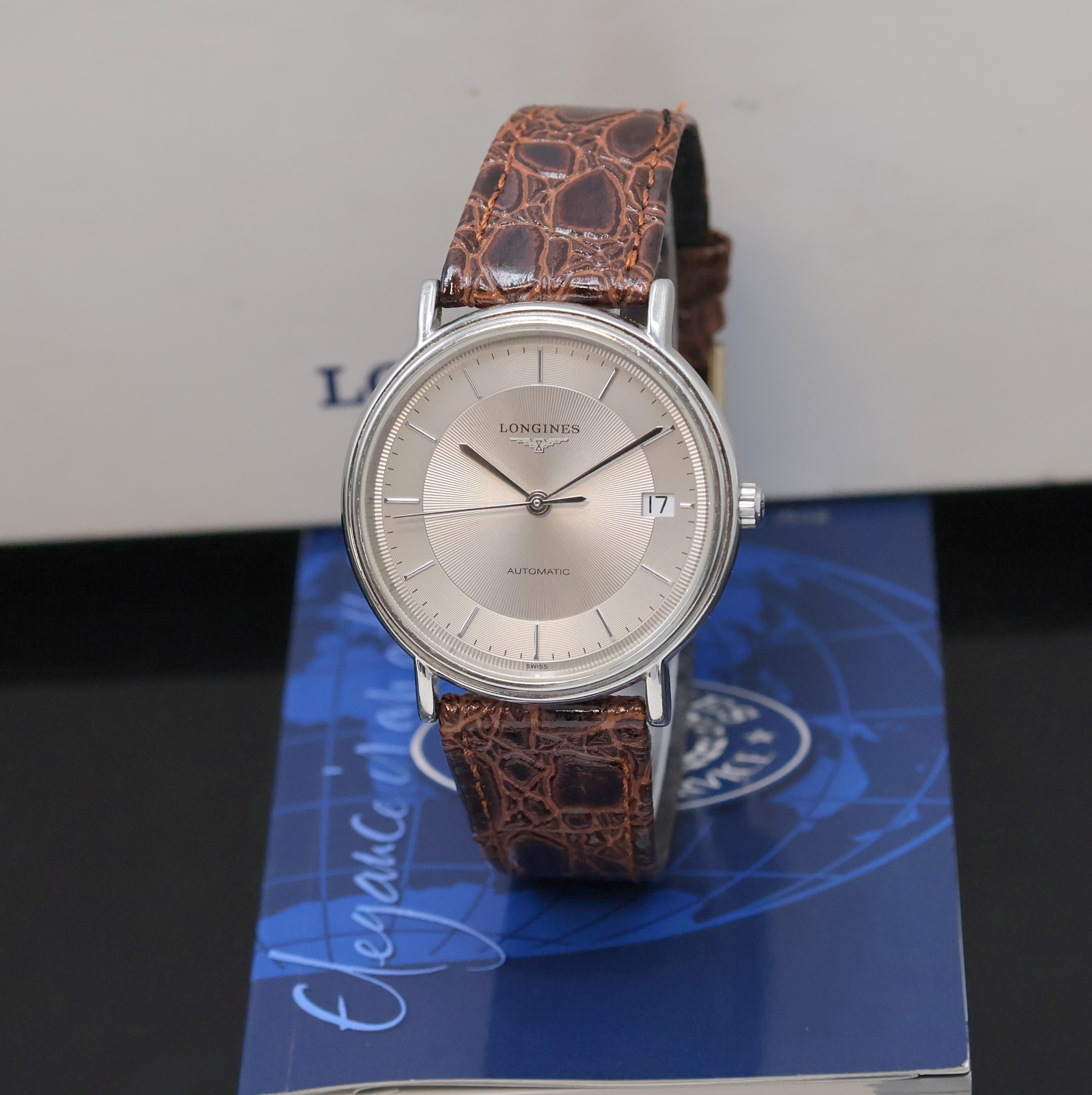 Image 27007016 - LONGINES Presence Armbanduhr Referenz L4.721.4, Schweiz verk. lt. beil. Pap. 06/2004, ...