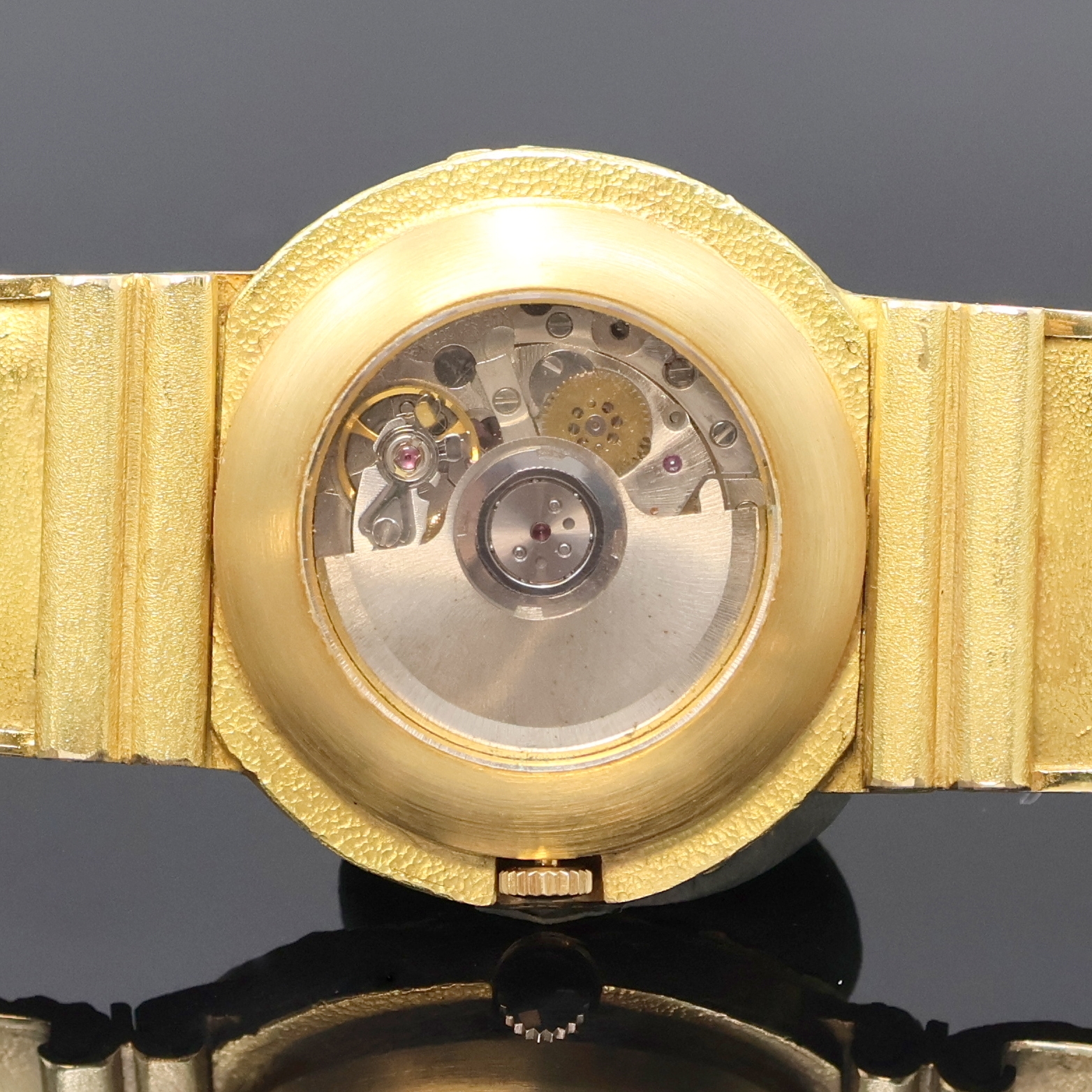 Detail e: ARS - Atelier Reister Straubenhardt Armbanduhr in GG 750/000, Deutschland/Schweiz um 2010, Automatik, vergl. Boden aufgedr., Gold- Zifferbl. m. gold. ...