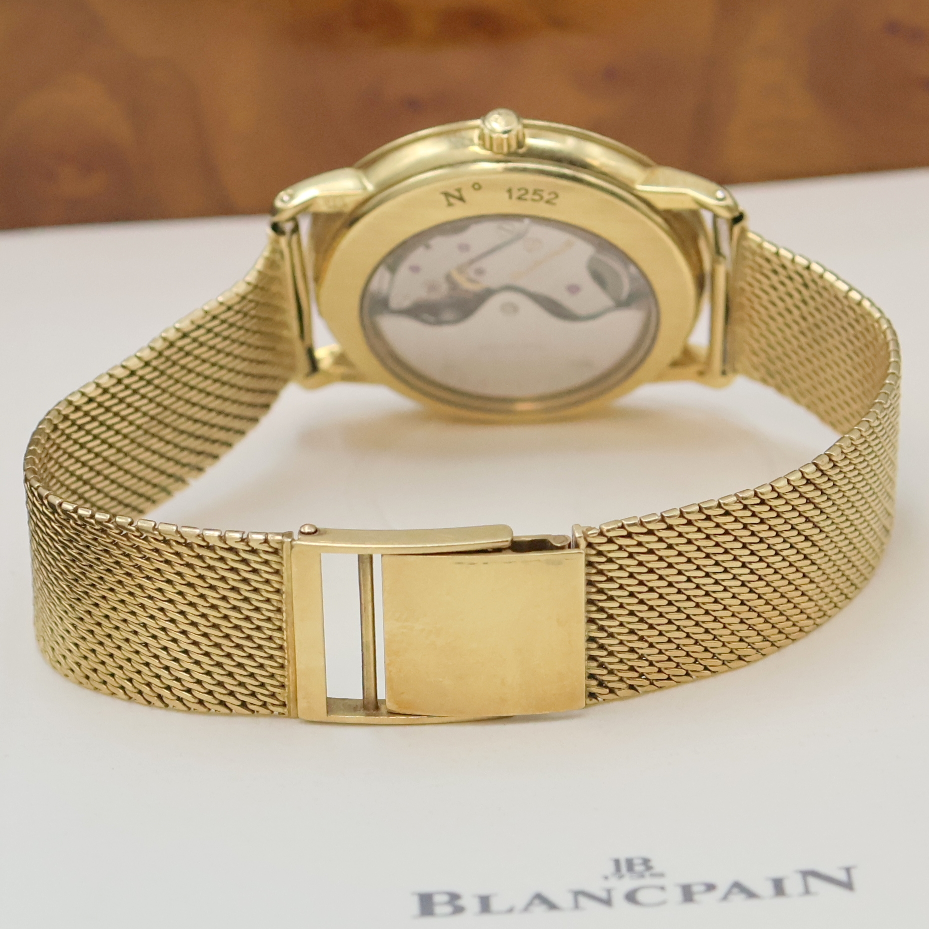 Detail c: BLANCPAIN Villeret Armbanduhr in GG 750/000,Schweiz um 1999, Automatik, neutr. Goldband, beids. vergl. Geh., Boden aufgedr., weißes Zifferbl. m. ...