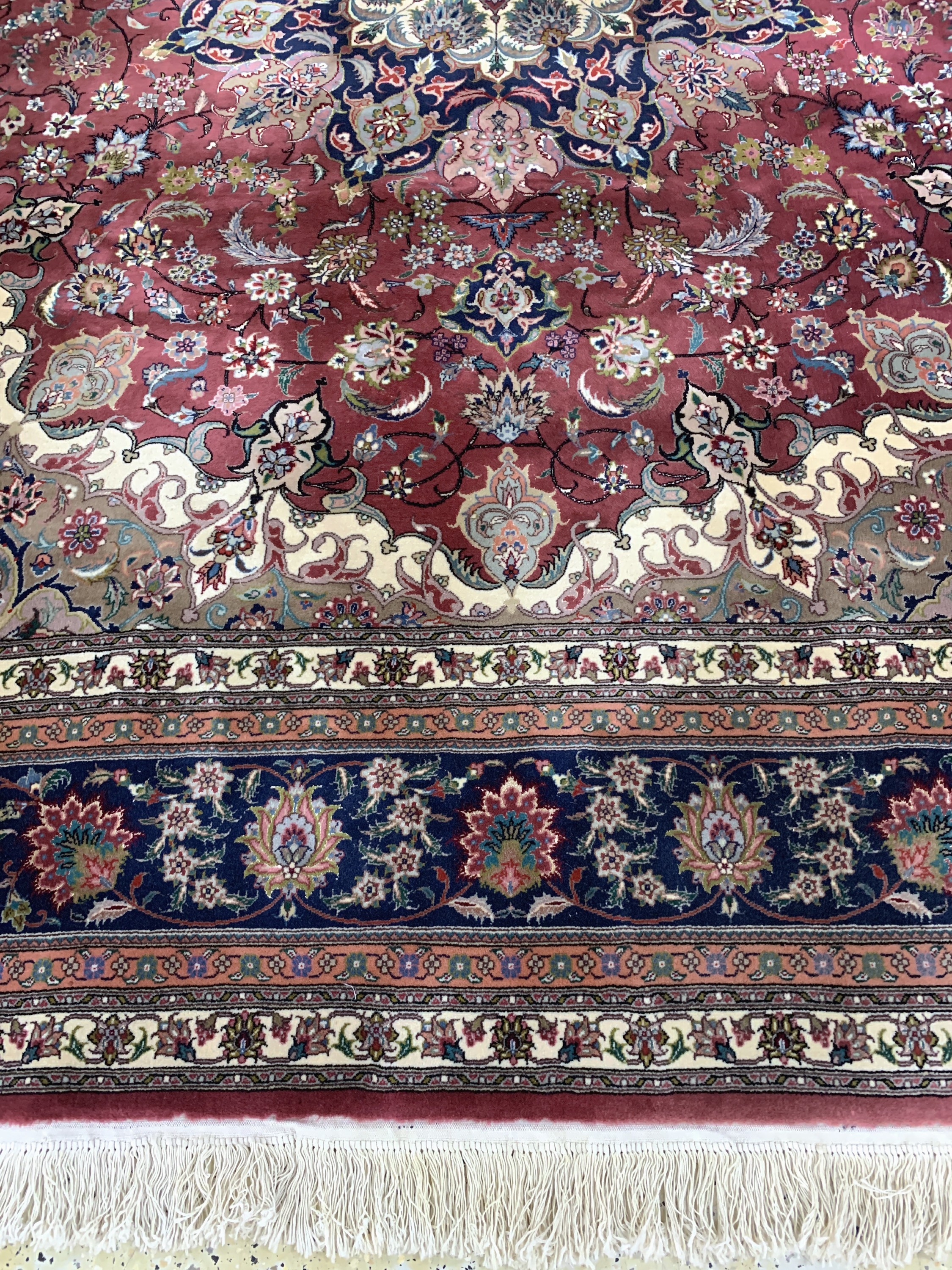 Detail h: Esfahan fein, China, Ende 20.Jhd, Korkwolleauf Baumwolle, ca. 303 x 253 cm, gereinigt, EHZ: 2