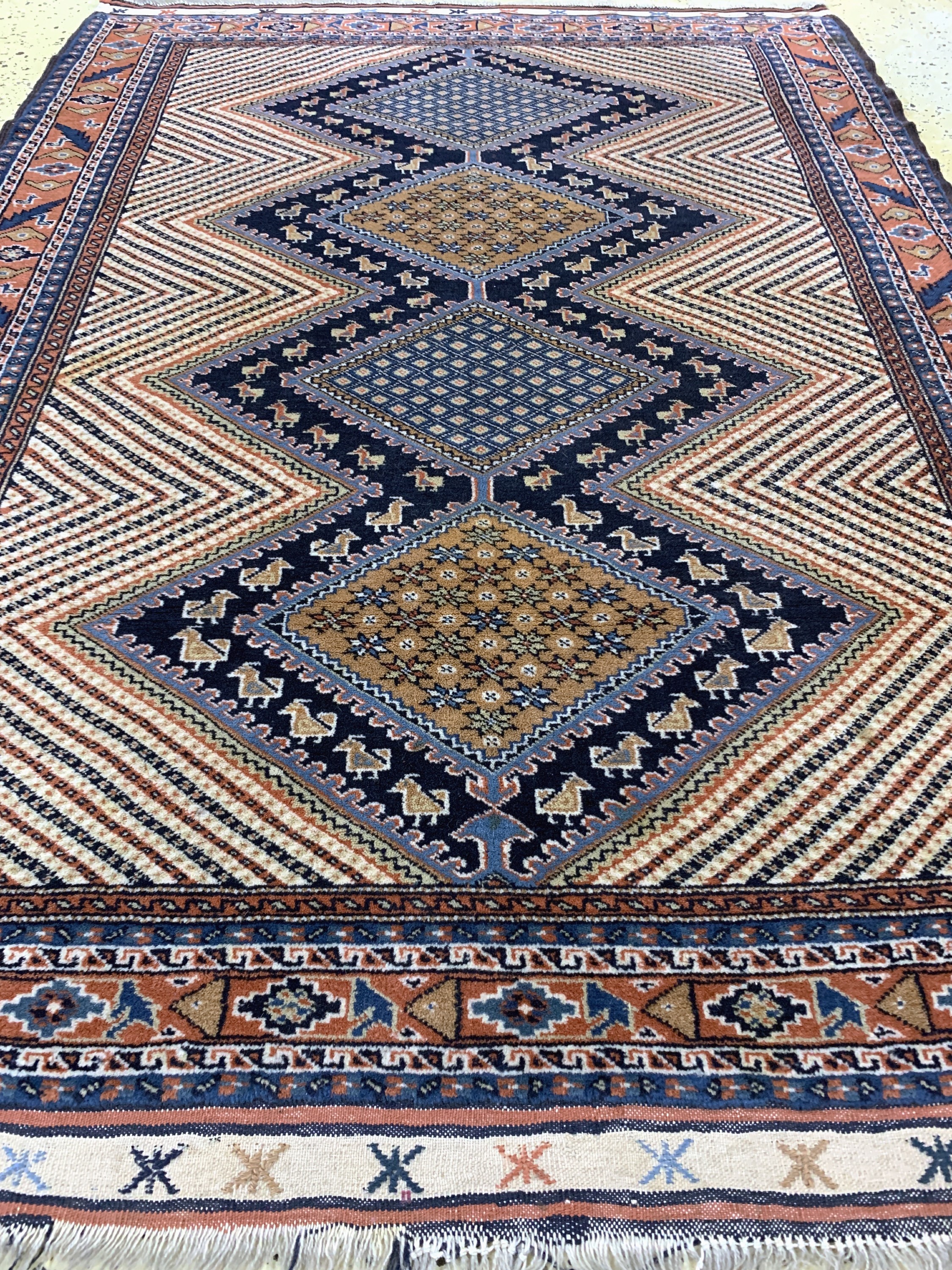 Detail d: Ghochan, Persien, Ende 20.Jhd, Wolle auf Wolle, ca. 173 x 122 cm, EHZ: 2