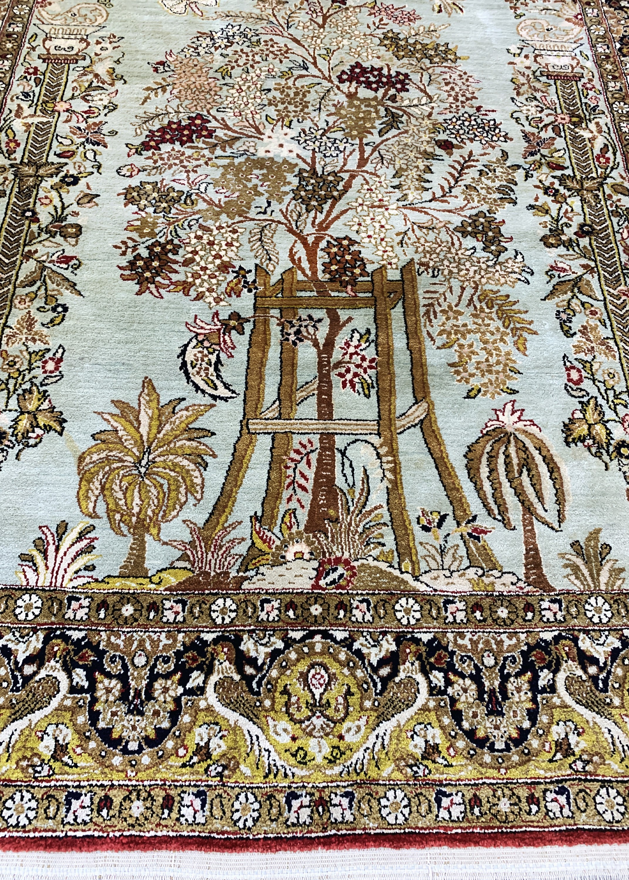 Detail d: Ghom Seide, Persien, Mitte 20.Jhd, reine Naturseide, ca. 160 x 108 cm, Reinigungsbedürftig, EHZ: 1-2
