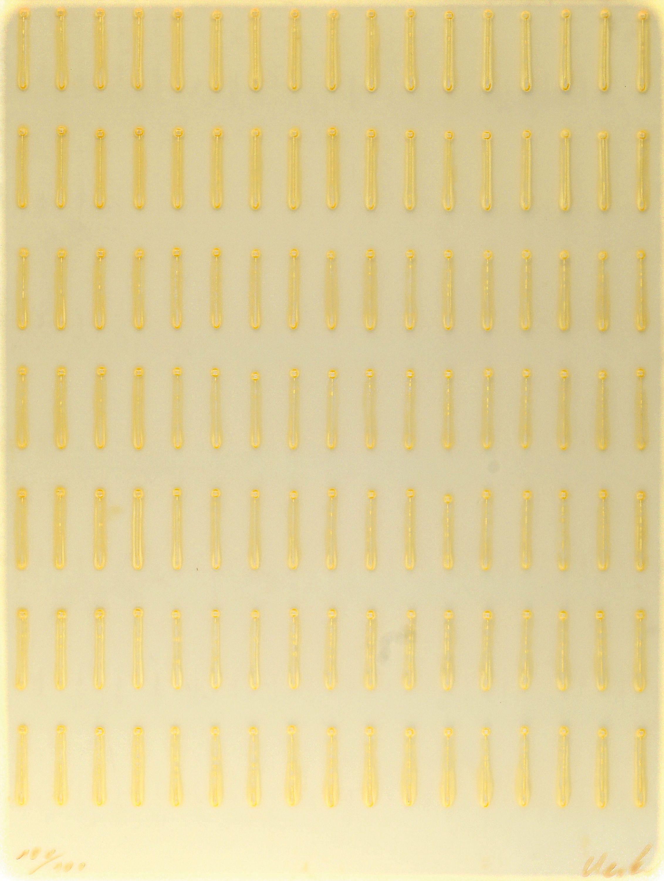 Image 27007815 - Günther Uecker,1930-2025, sieben Nagelreihen in Kunststoff, num.100/100, handsigniert, ...
