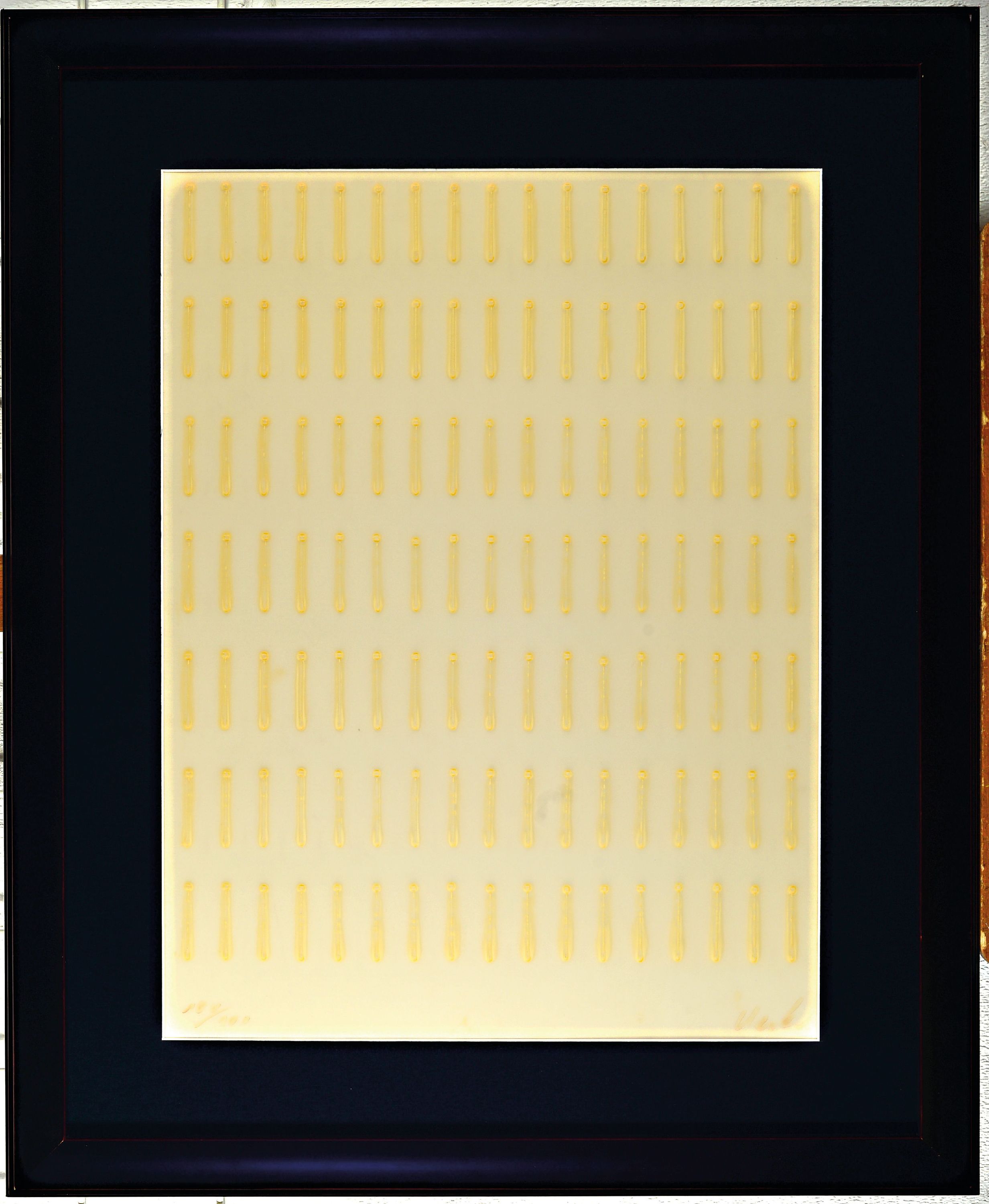 Detail k: Günther Uecker,1930-2025, sieben Nagelreihen in Kunststoff, num.100/100, handsigniert, unter Glas, PP. Ausschnitt 57 x 43 cm, Rahmen ca. 78 x 65 cm