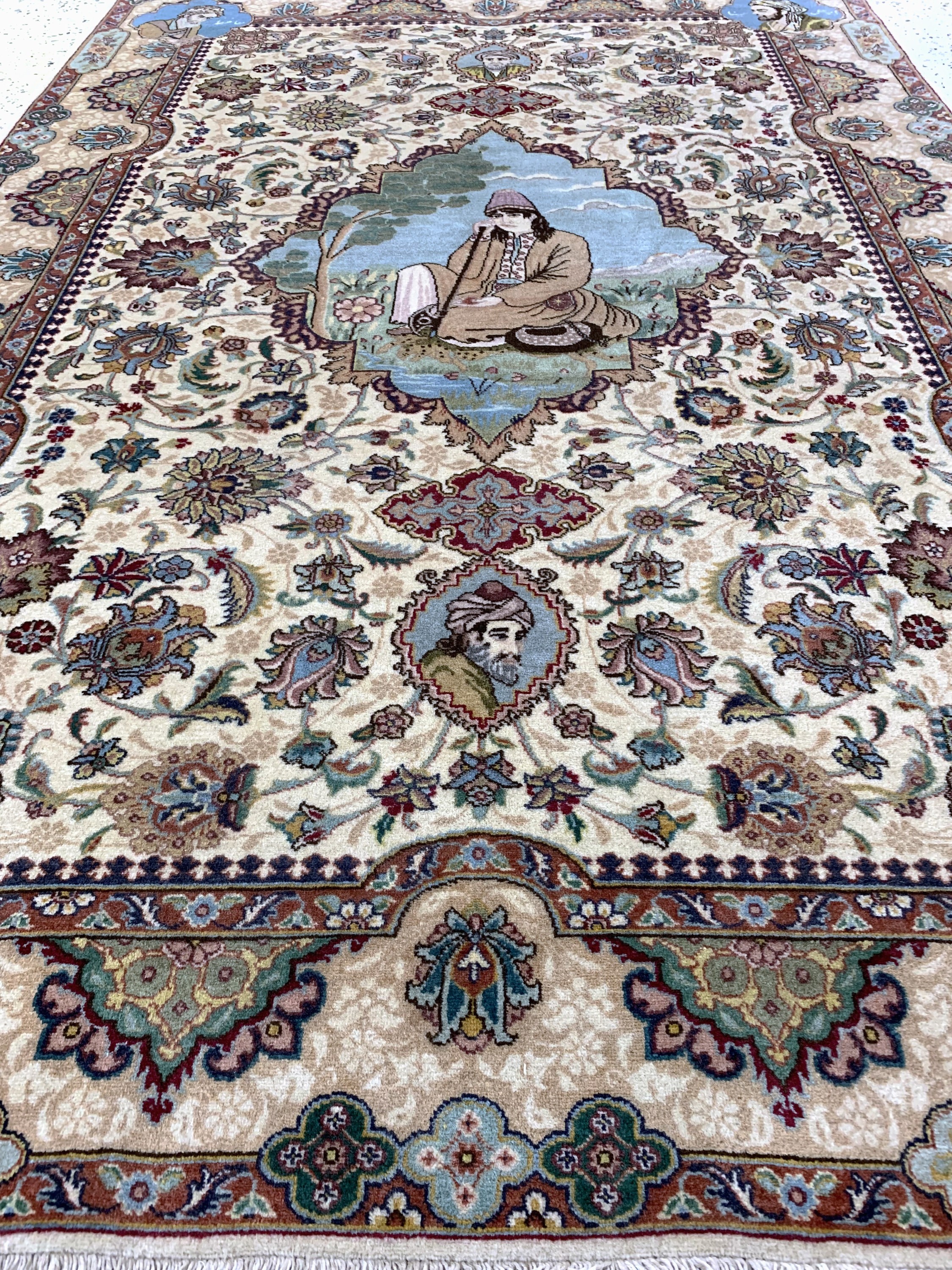 Detail f: Täbriz fein Persien, "Abbildung von Hafiz,Saadi,Ferdosi und Avicenna", um 1950-1960, Korkwolle auf Baumwolle, ca. 210 x 140 cm, ...