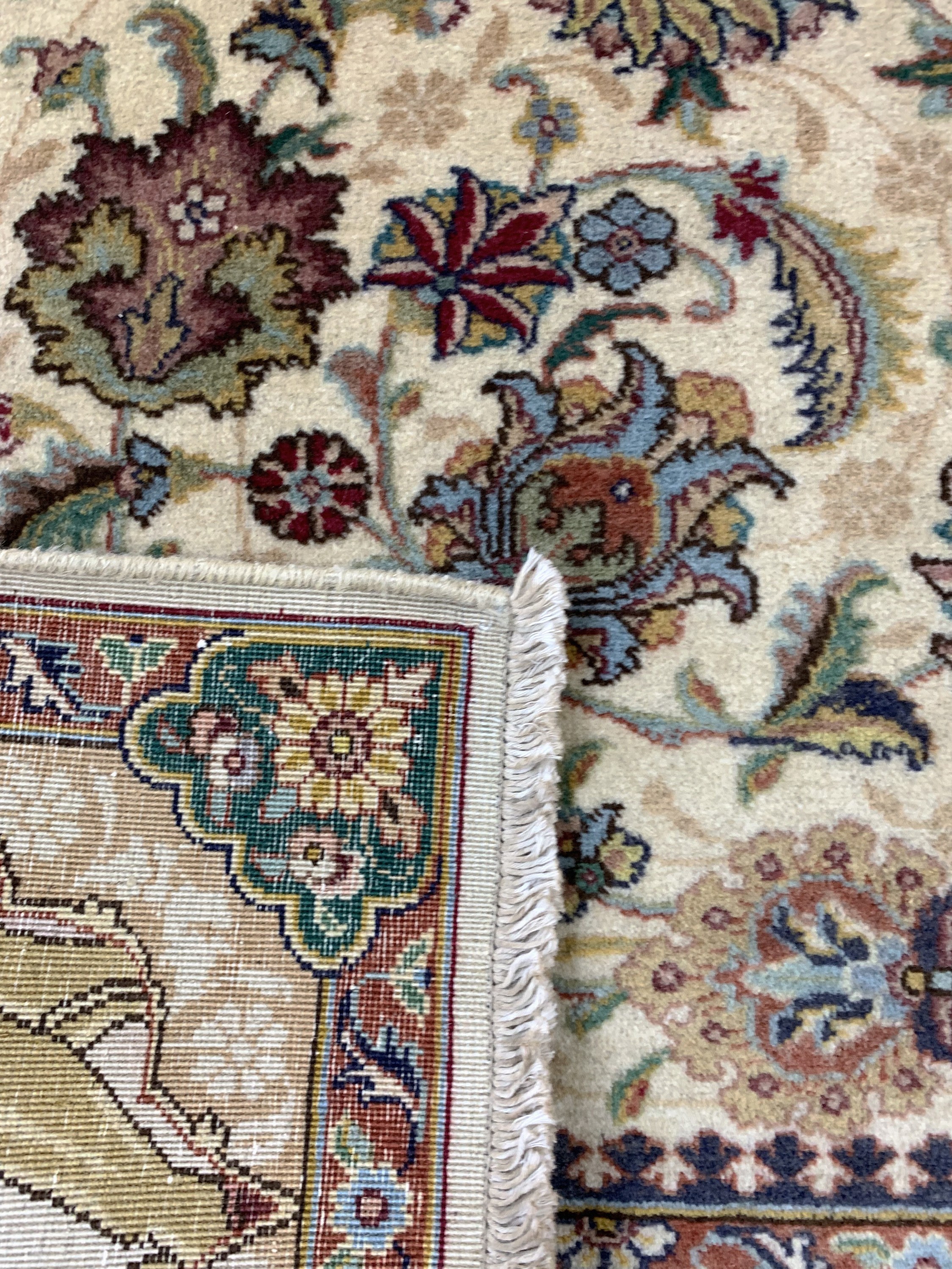 Detail g: Täbriz fein Persien, "Abbildung von Hafiz,Saadi,Ferdosi und Avicenna", um 1950-1960, Korkwolle auf Baumwolle, ca. 210 x 140 cm, ...