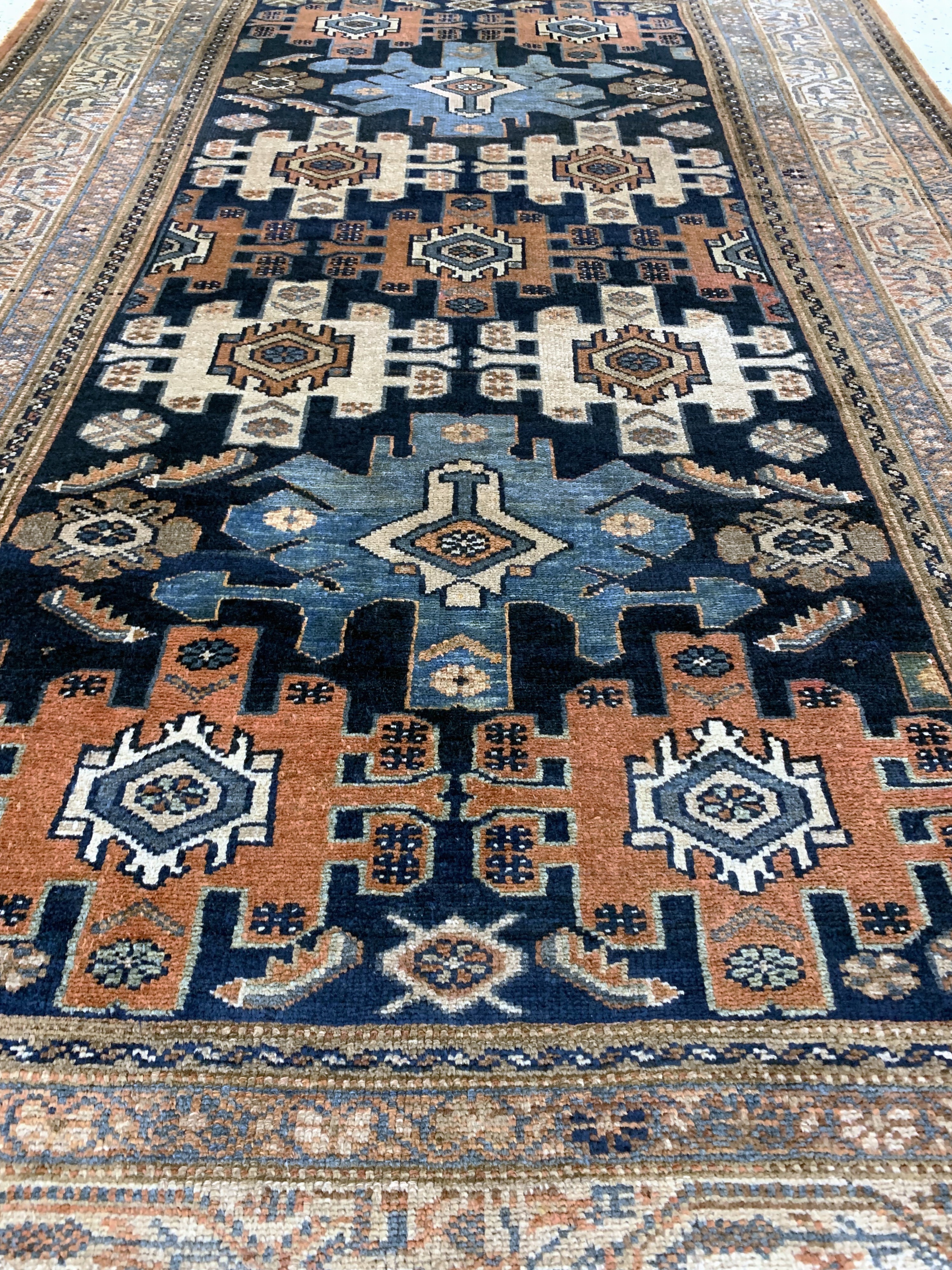 Detail f: Antiker Hamadan, Persien, um 1900, Wolle auf Baumwolle, ca. 200 x 138 cm, EHZ: 2, (fachkundig gereinigt)