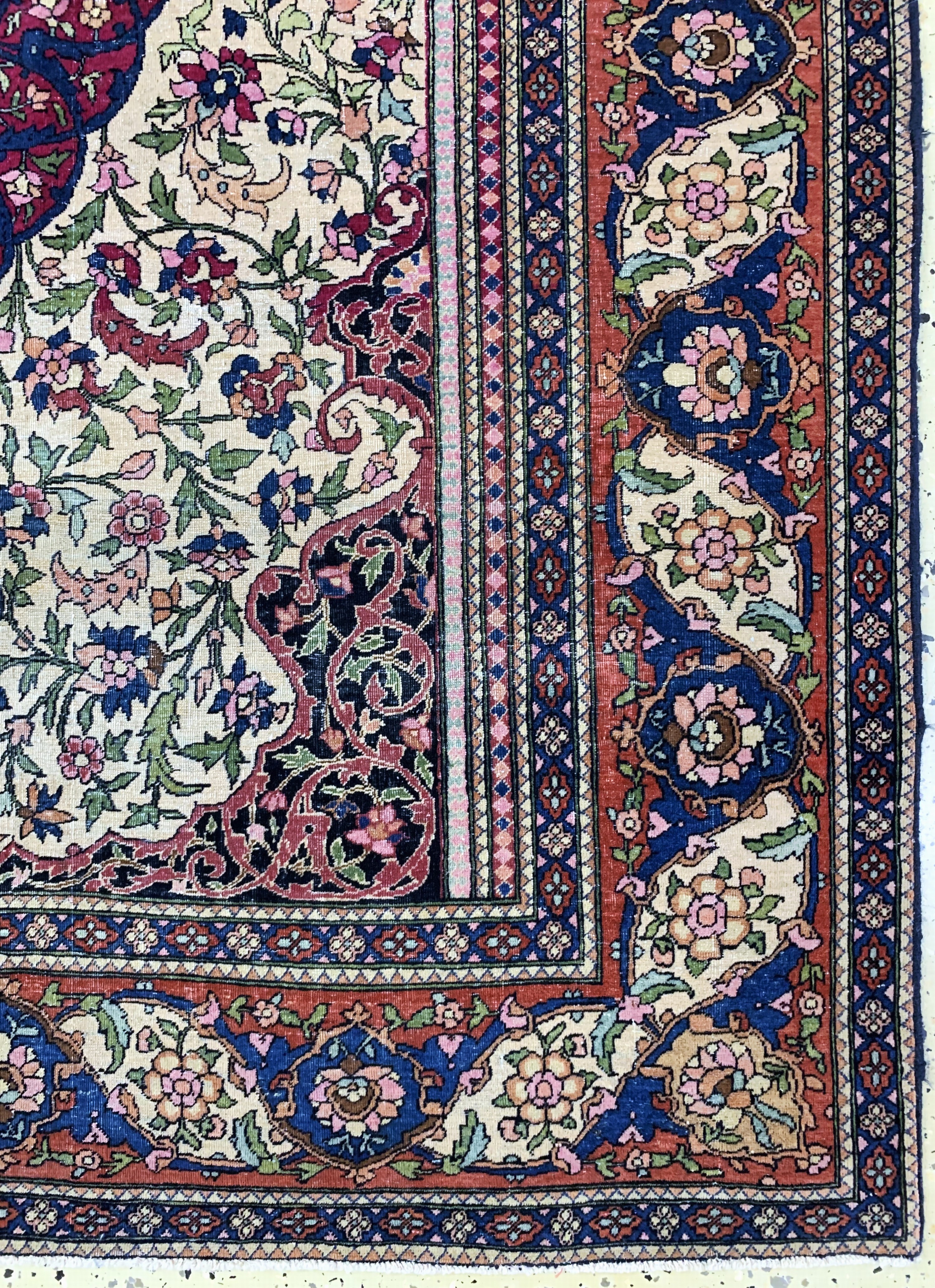 Detail a: Esfahan"Ahmad"antik, Persien, um 1900, Wolle auf Baumwolle, ca. 195 x 140 cm, EHZ: 2-3(gleichmäßig dünn).