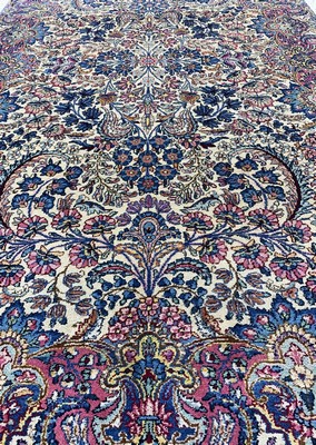 27008057e - Kerman´Lawar´antik fein, Persien, um 1900, Korkwolle auf Baumwolle, ca. 217 x 120 cm, ...