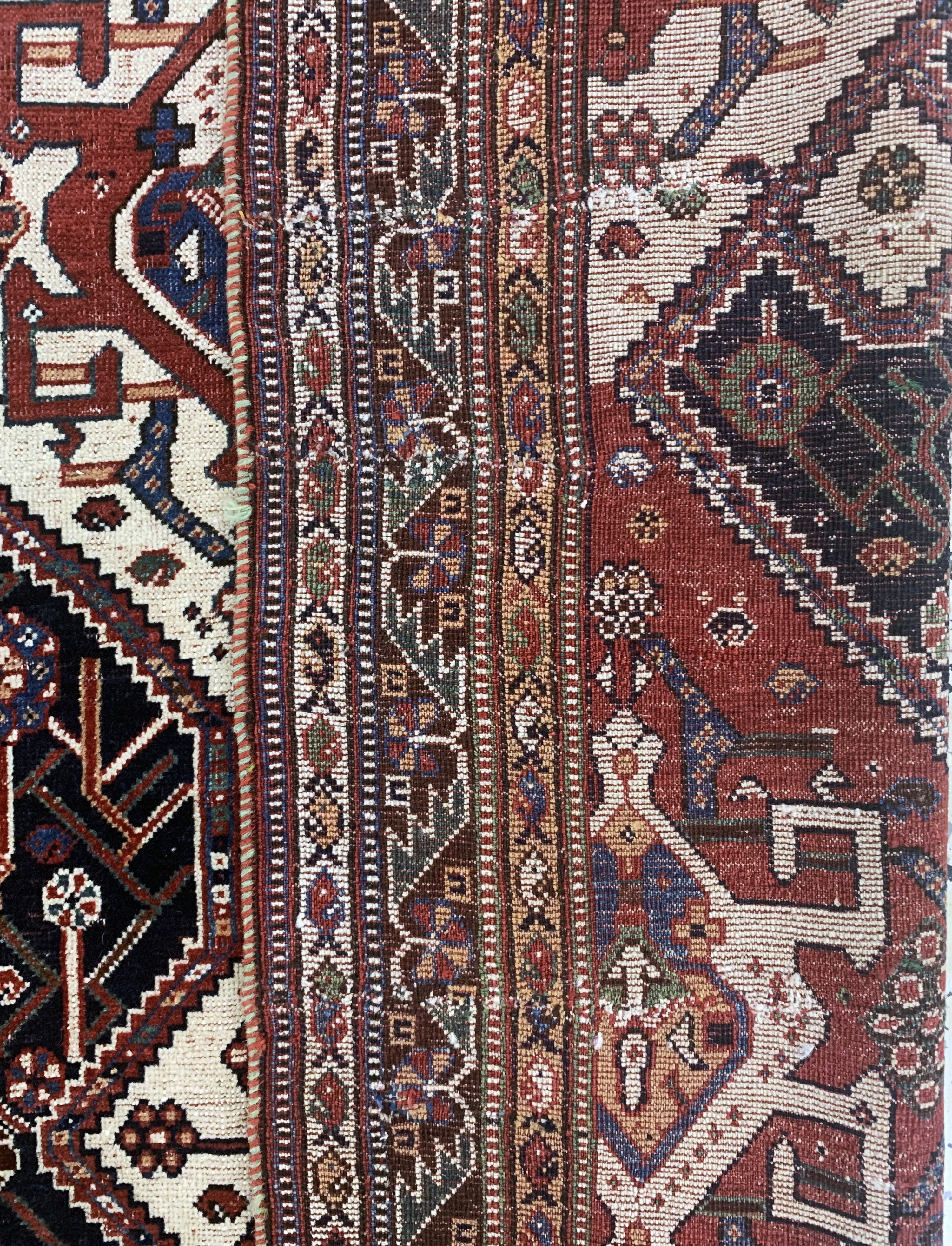 Detail h: Antiker Ghaschgai, Persien, 19.Jhd, Wolle auf Wolle, ca. 187 x 130 cm, restauriert, EHZ:2(gleichmäßig dünn)