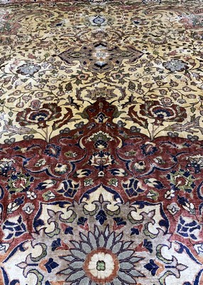 27008355j - Hereke Seide fein, Türkei, um 1940-1950, reine Naturseide, ca. 315 x 207 cm, EHZ: 2-3 ...