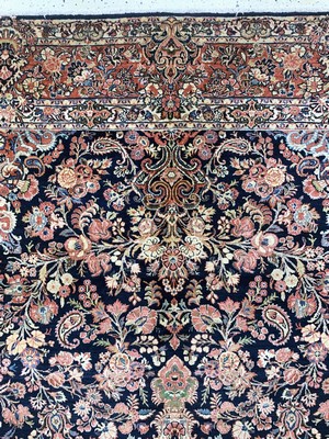 27008405h - Us Re-Import Sarogh, Persien, um 1930-1940,Korkwolle auf Baumwolle, ca. 356 x 276 cm, ...