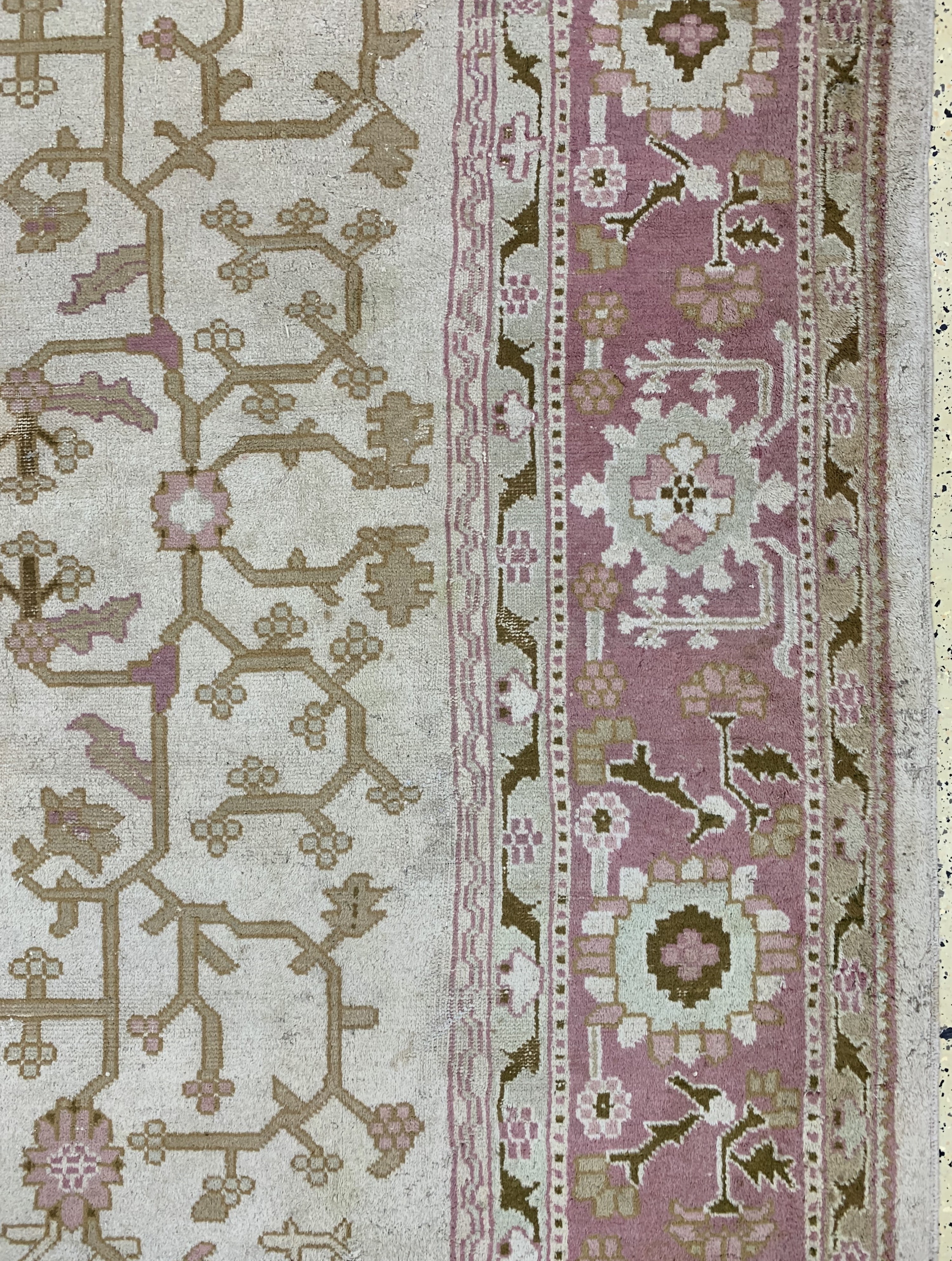 Detail f: Antiker Uschak, Türkei, um 1900, Wolle auf Wolle, ca. 437 x 370 cm, EHZ: 4