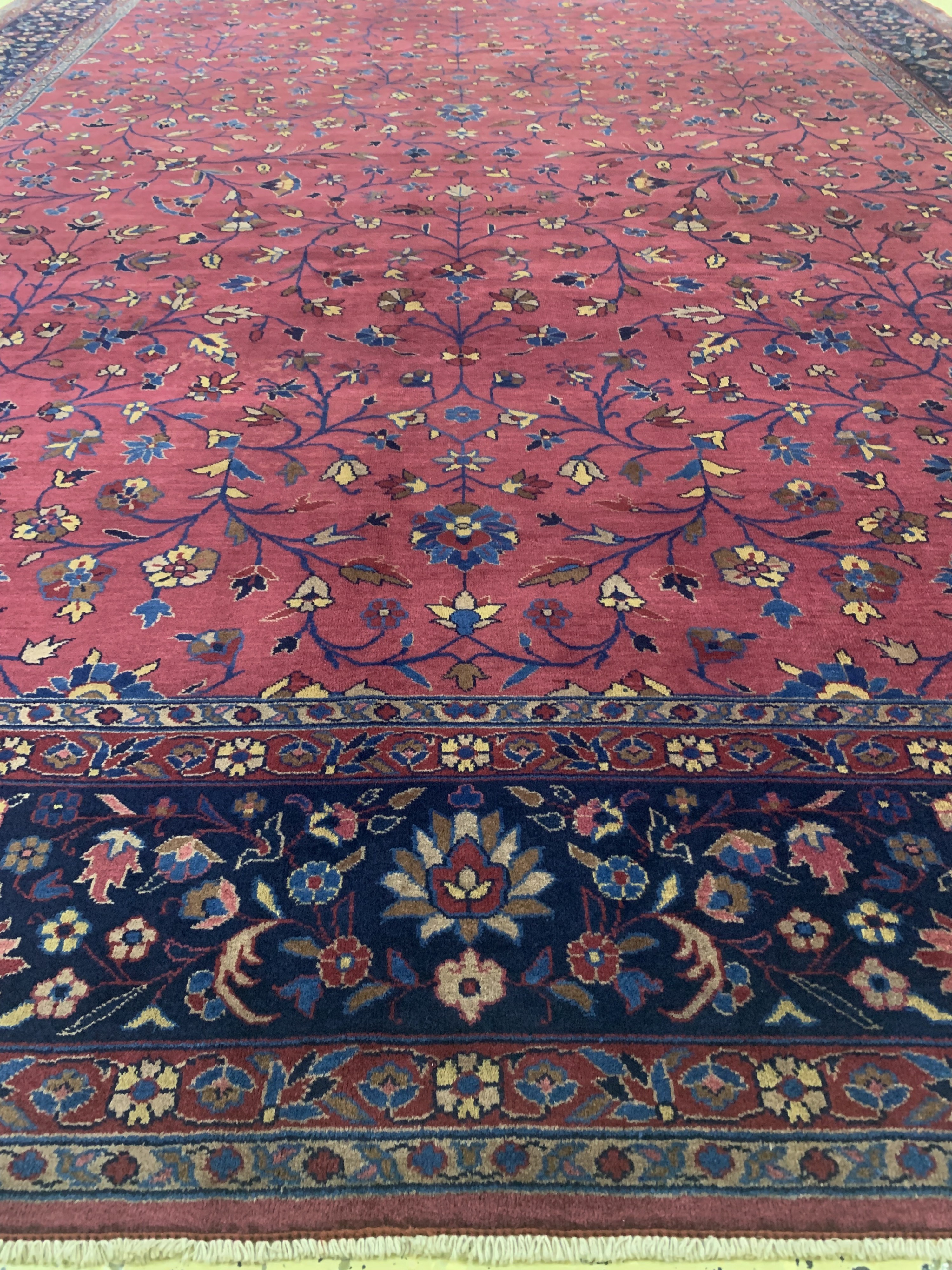 Detail j: Agra fein alt, Indien, um 1940-1950, Wolle auf Baumwolle, ca. 362 x 265 cm, EHZ: 2