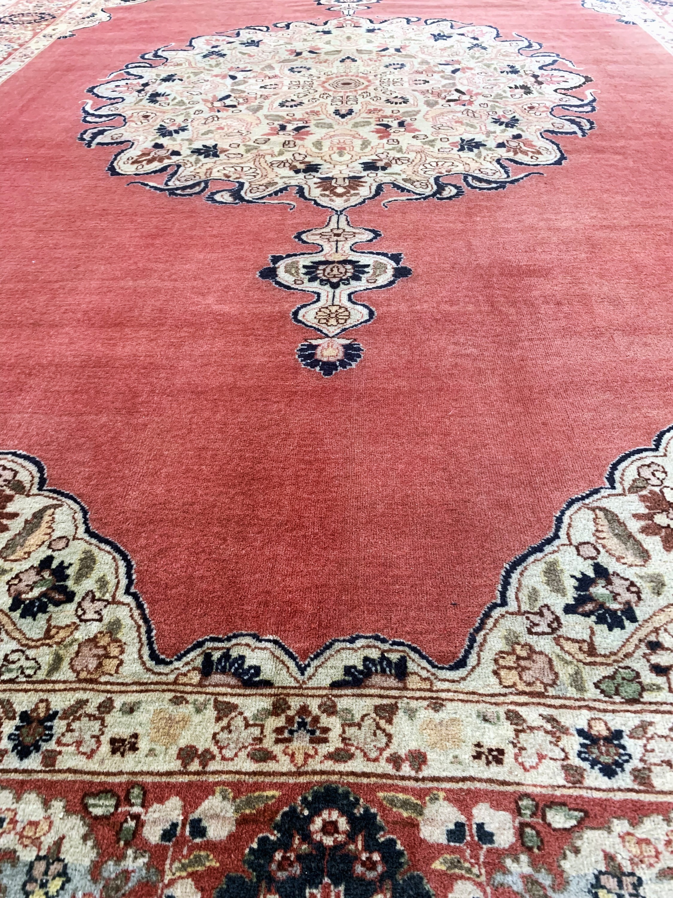 Detail j: Täbriz"Hadji-Jalili"antik, Persien, um 1900, Wolle auf Baumwolle, ca. 387 x 265 cm, gereinigt, EHZ: 2-3