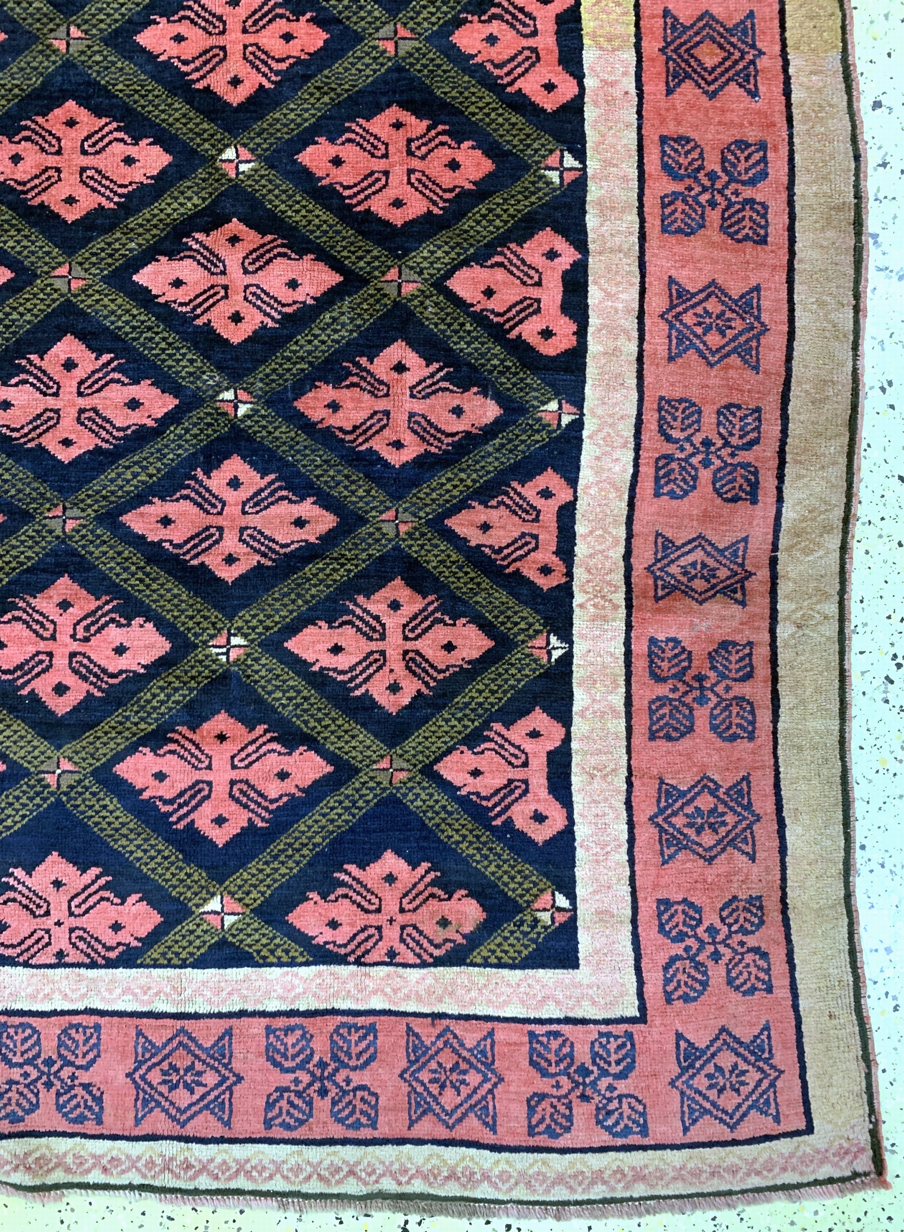 Detail a: Antiker Karabagh"Kelley", Kaukasus, datiert1331(1909), Wolle auf Wolle, ca. 460 x 223 cm,EHZ: 2-3