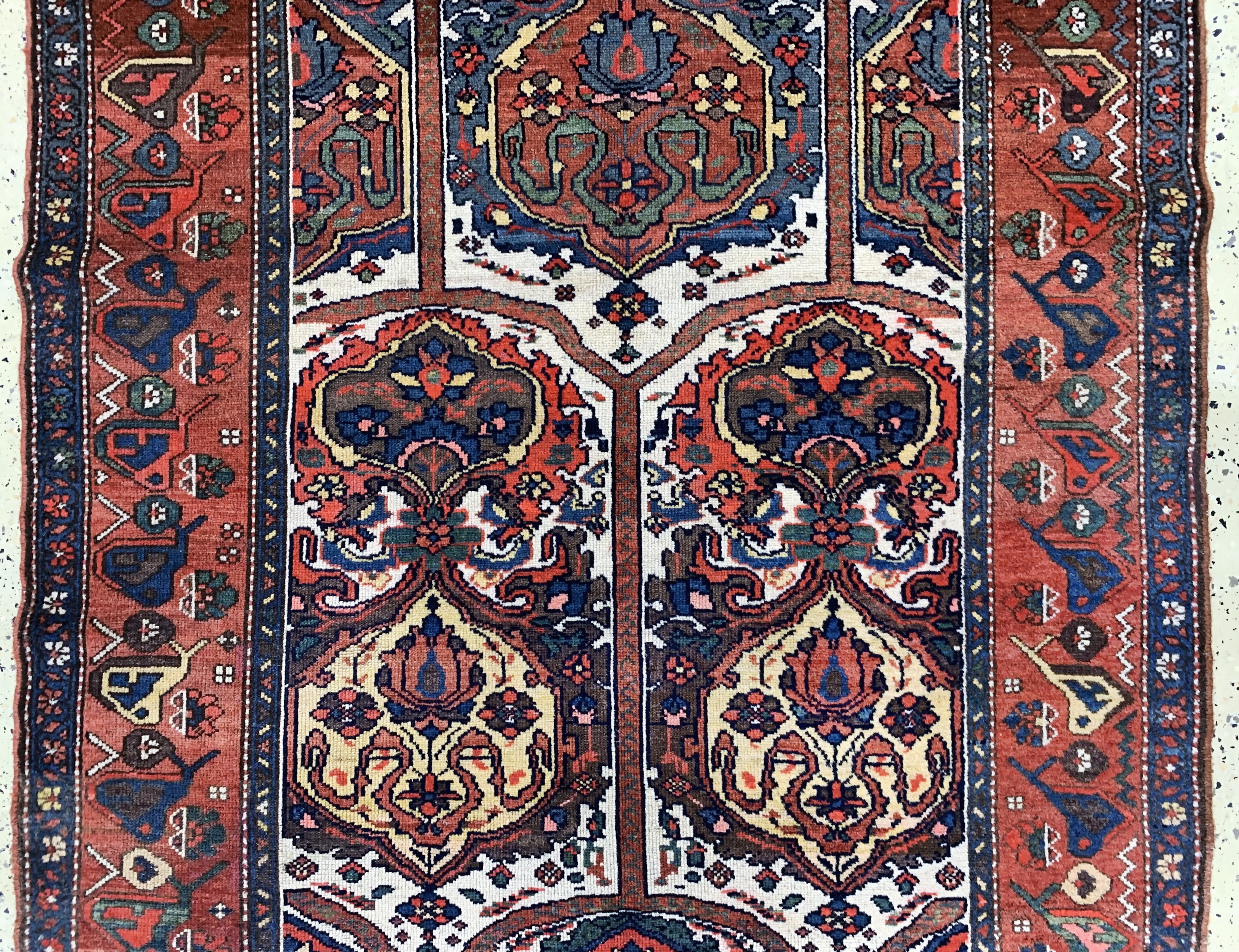 Detail c: Kurdischer"Dorfteppich"antik, Persien, 19.Jhd, Wolle auf Wolle, ca. 470 x 140 cm, gereinigt, EHZ: 2